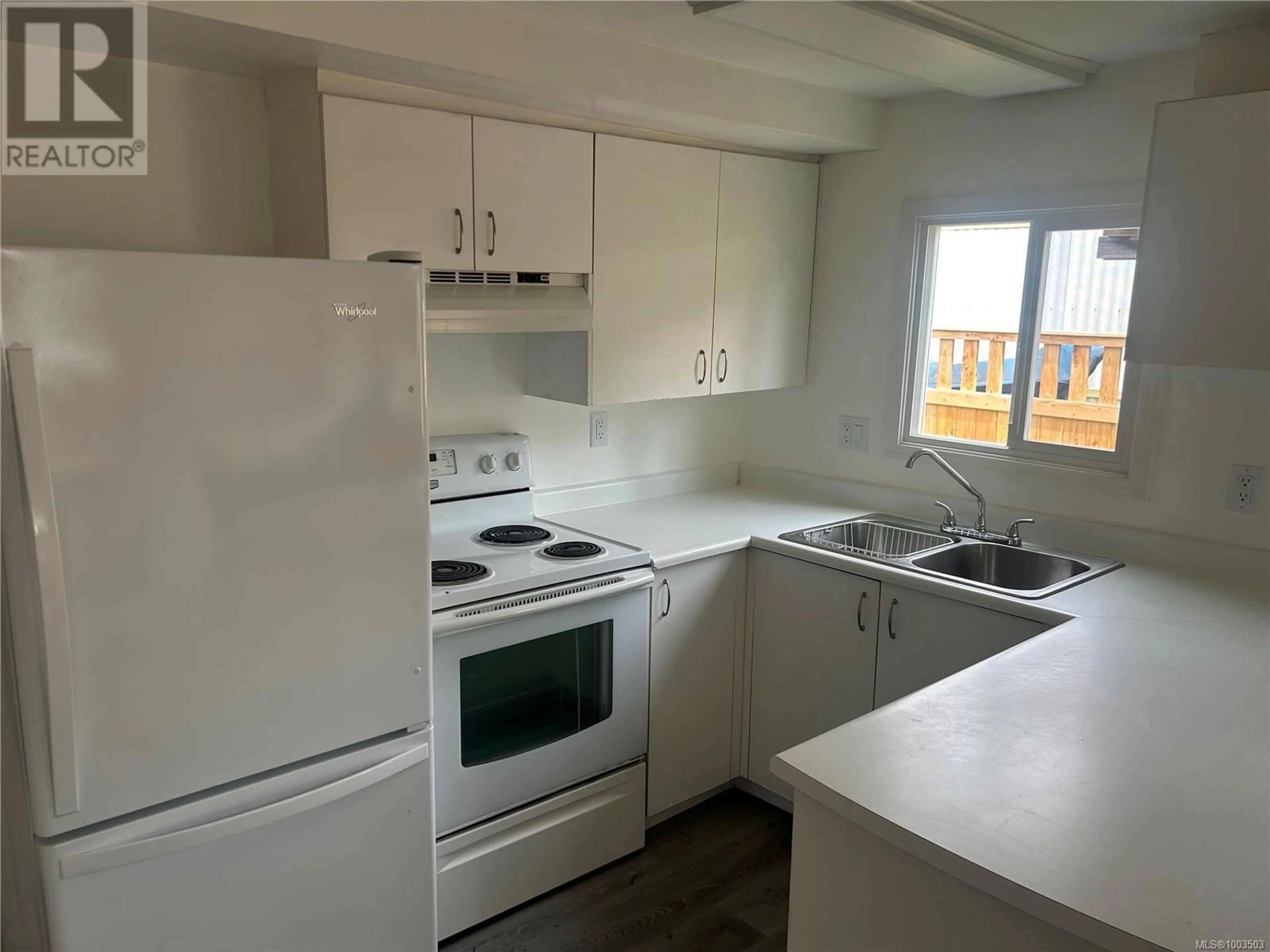 Standard kitchen, wood/laminate floor for 41 - 2807 SOOKE LAKE ROAD, Langford British Columbia V9B4P9