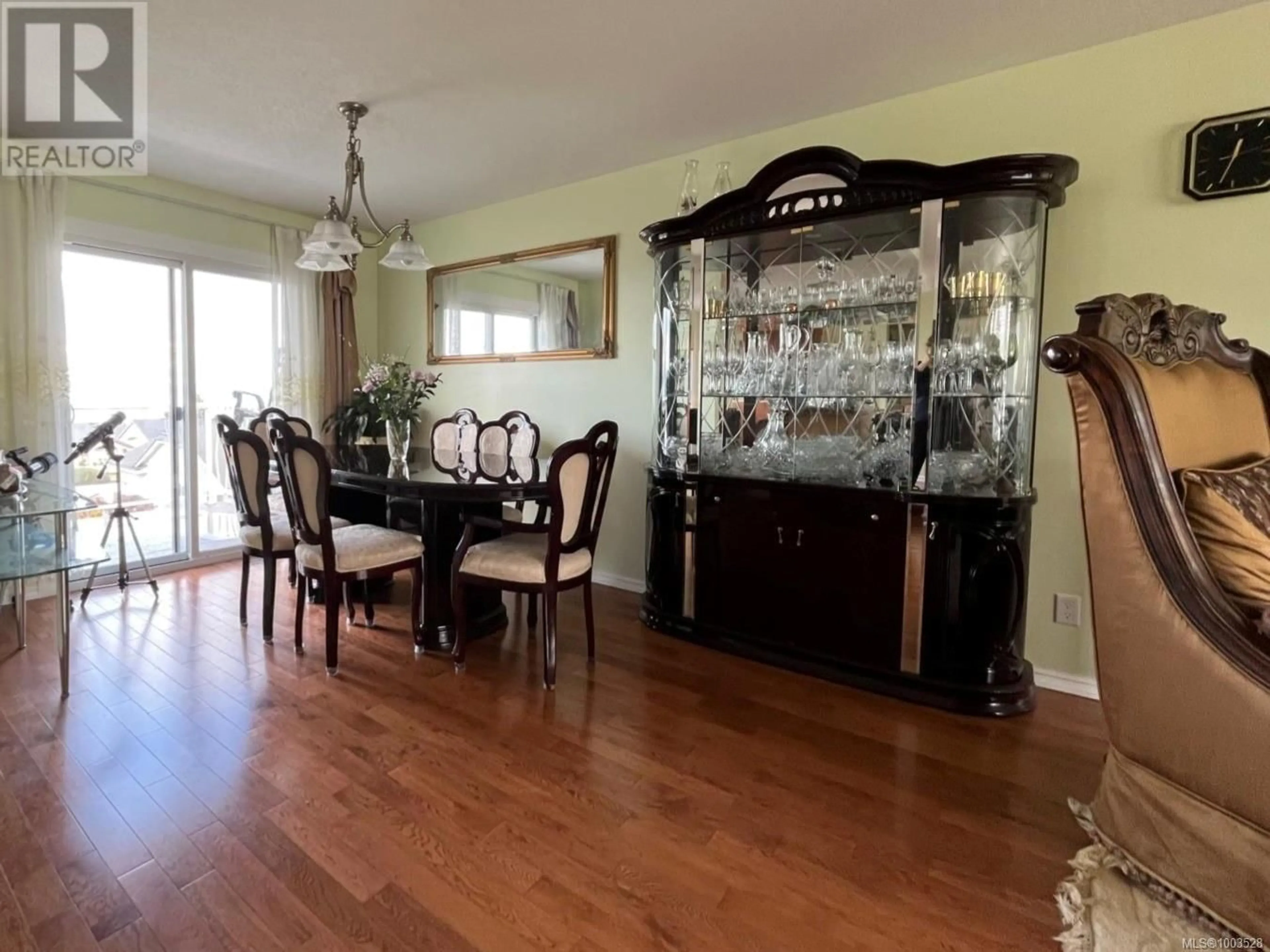 Dining room, wood/laminate floor for 6234 MYSTIC WAY, Nanaimo British Columbia V9V1L3