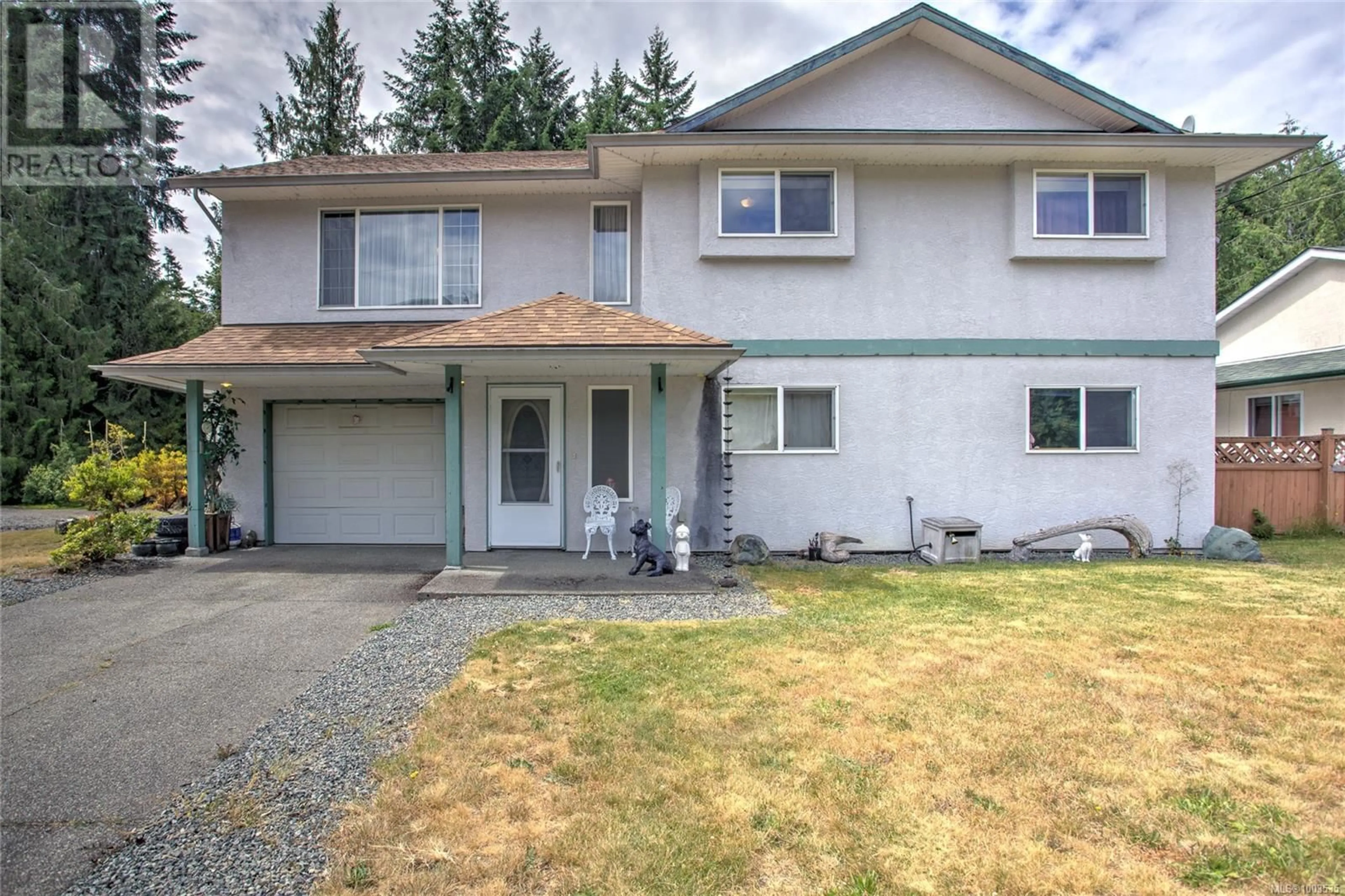 Home with vinyl exterior material, street for 504 JOHEL CRESCENT, Lake Cowichan British Columbia V0R2G0