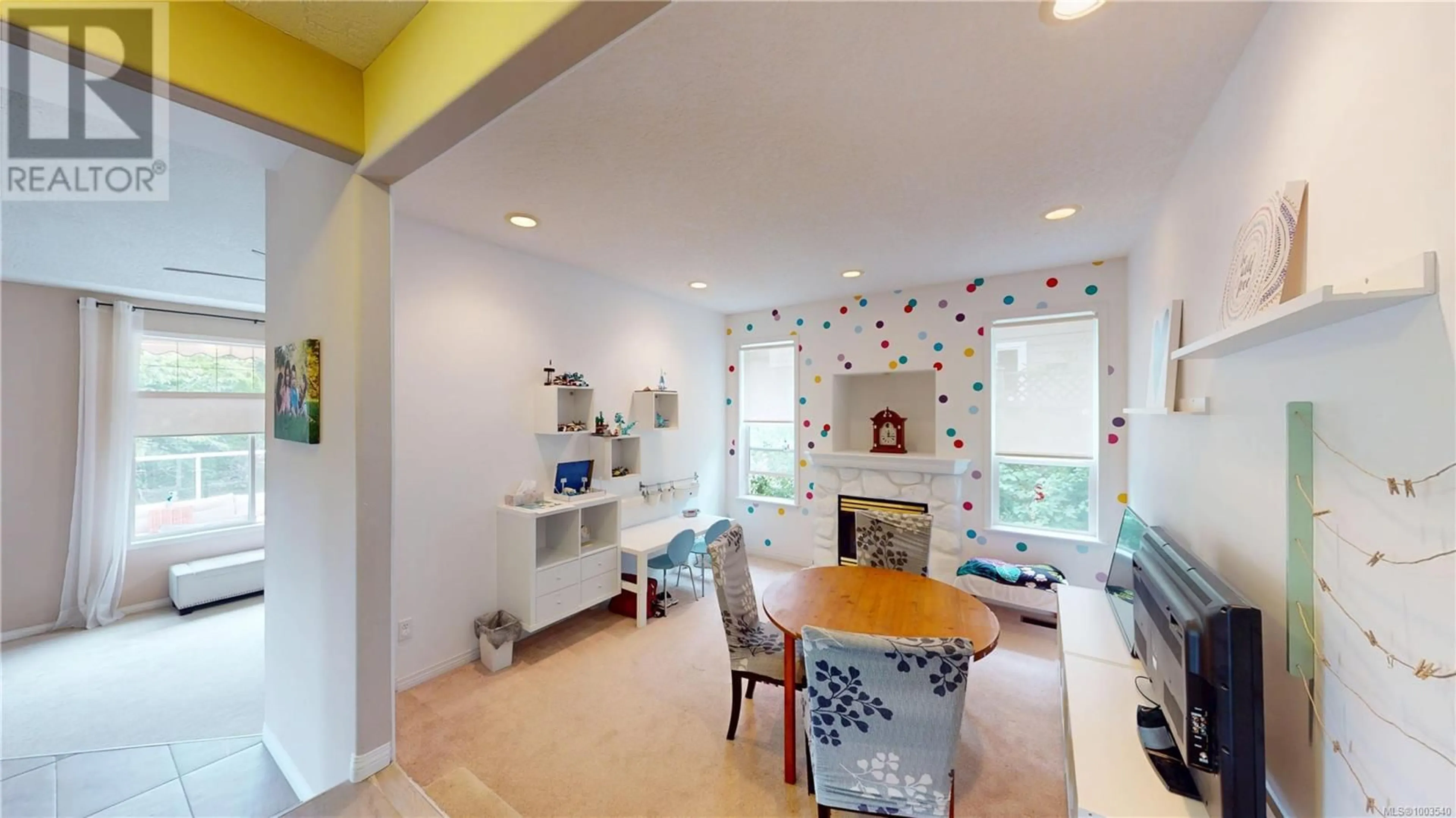 A pic of a room for 1959 RIVERSIDE DRIVE, View Royal British Columbia V9B6H9