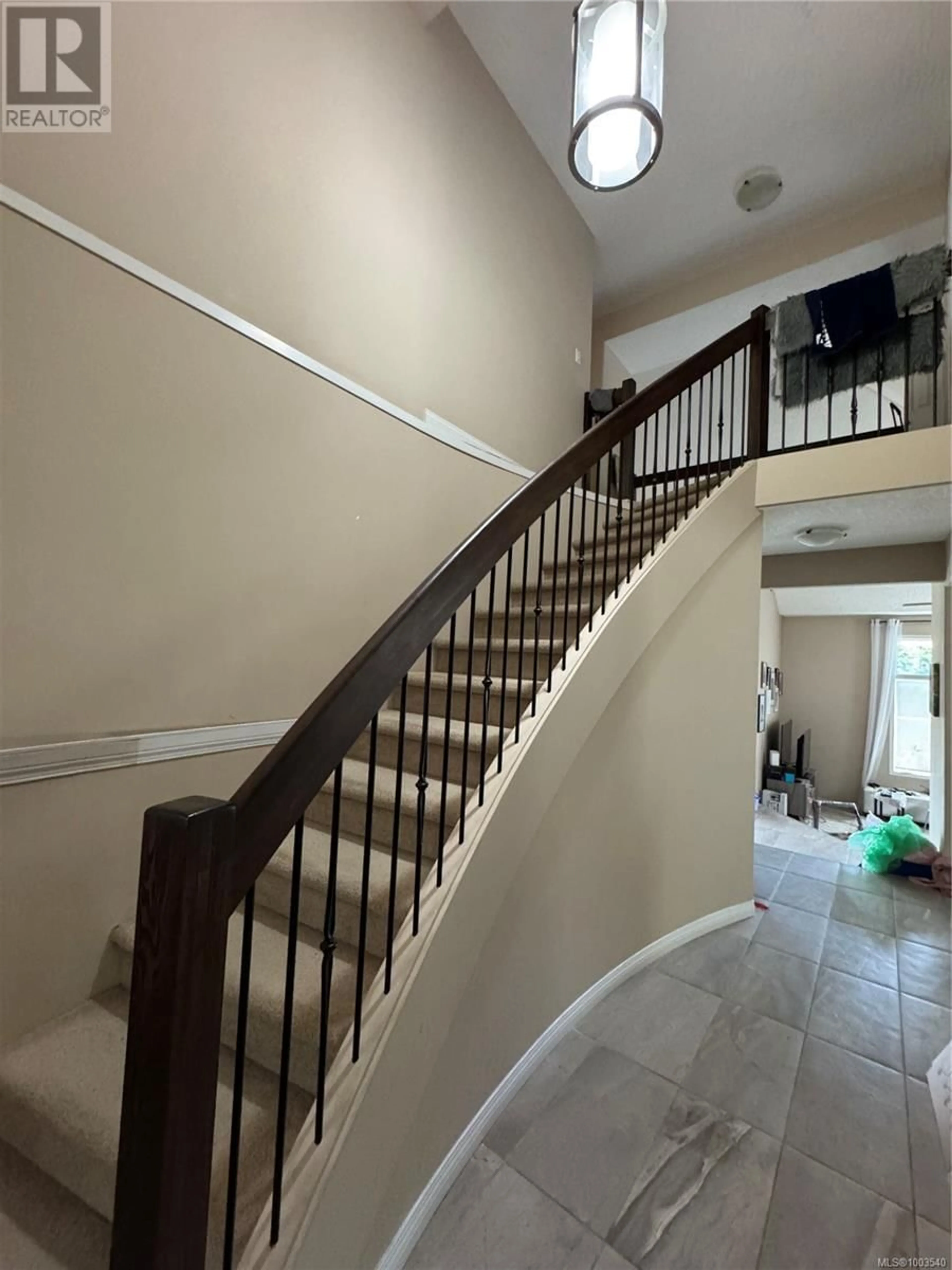 Stairs for 1959 RIVERSIDE DRIVE, View Royal British Columbia V9E1K7