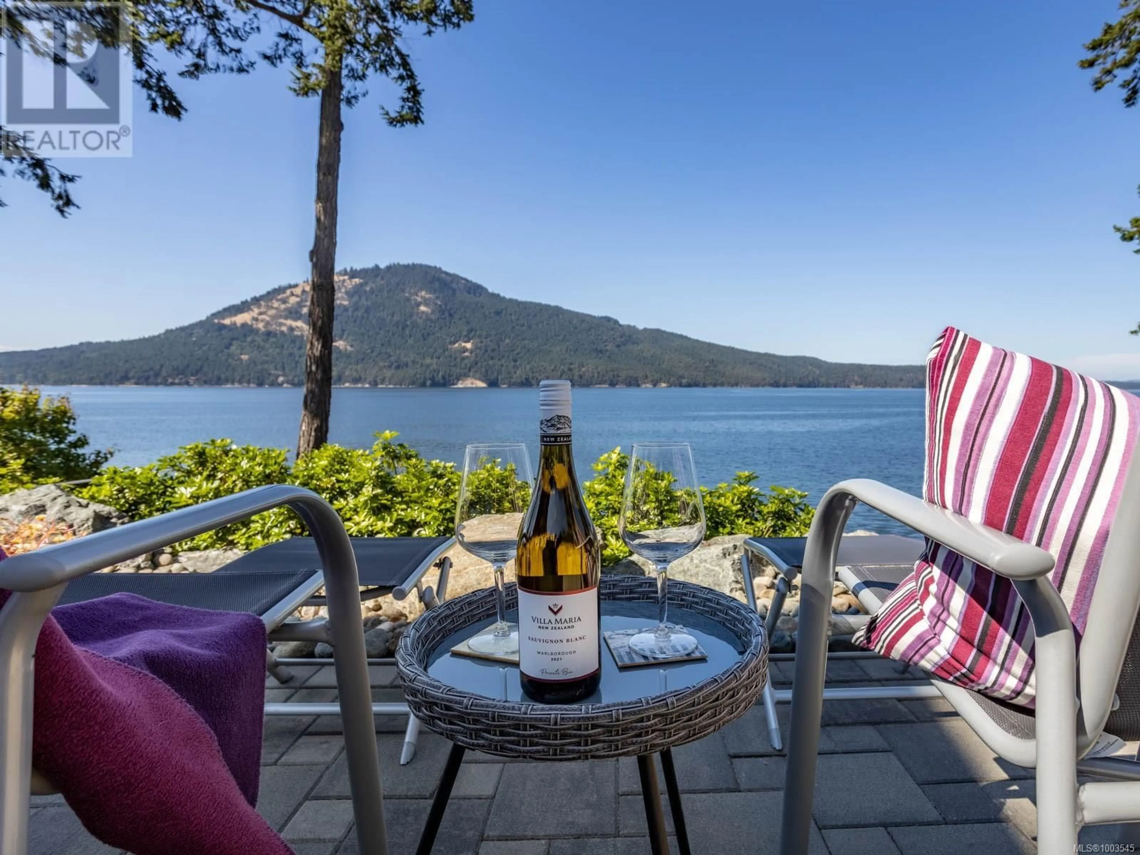 Patio, water/lake/river/ocean view for 780 LANDS END ROAD, North Saanich British Columbia V8L5K9