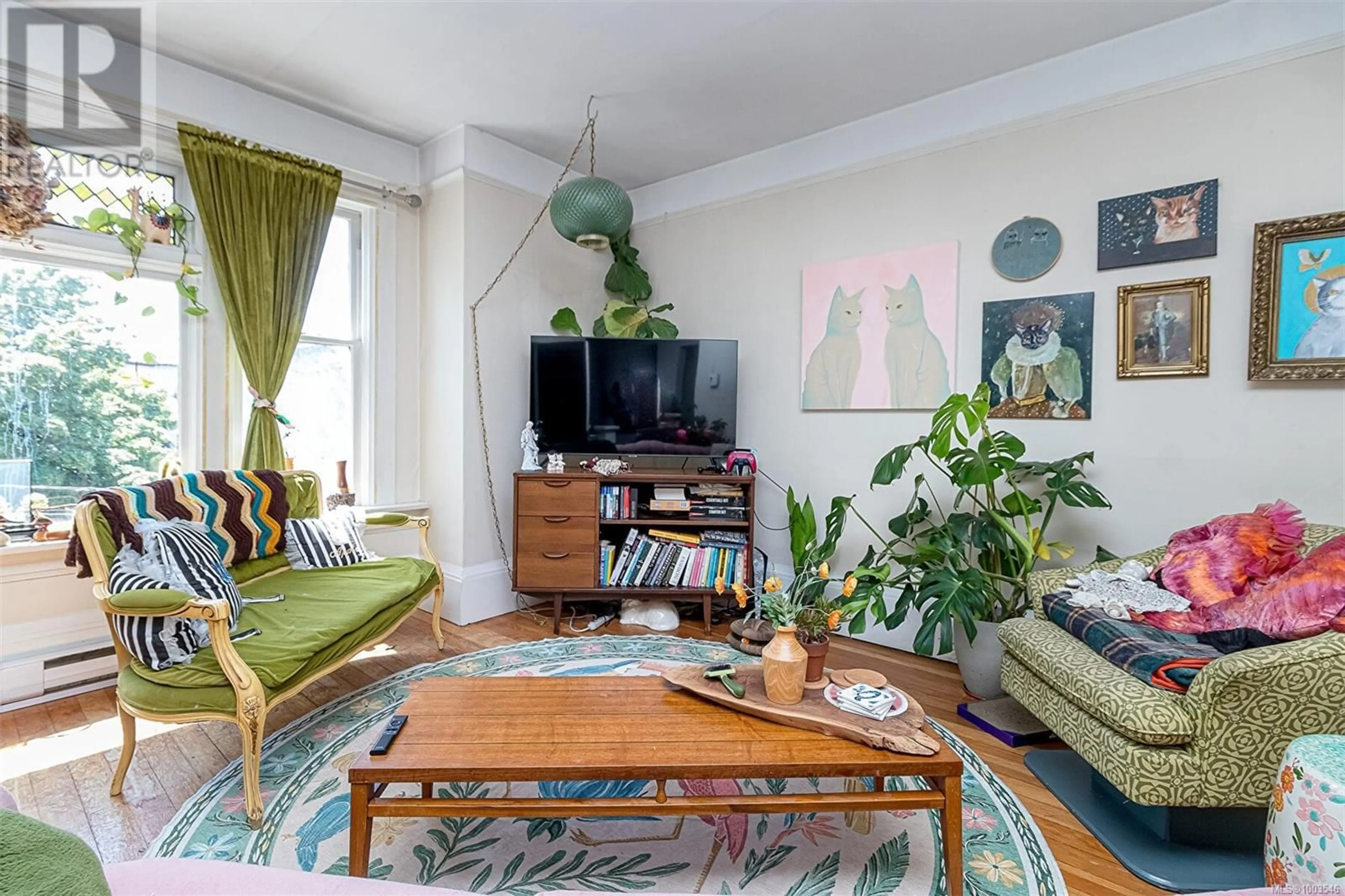 Living room with furniture, unknown for 1334 JOHNSON STREET, Victoria British Columbia V8V3P1