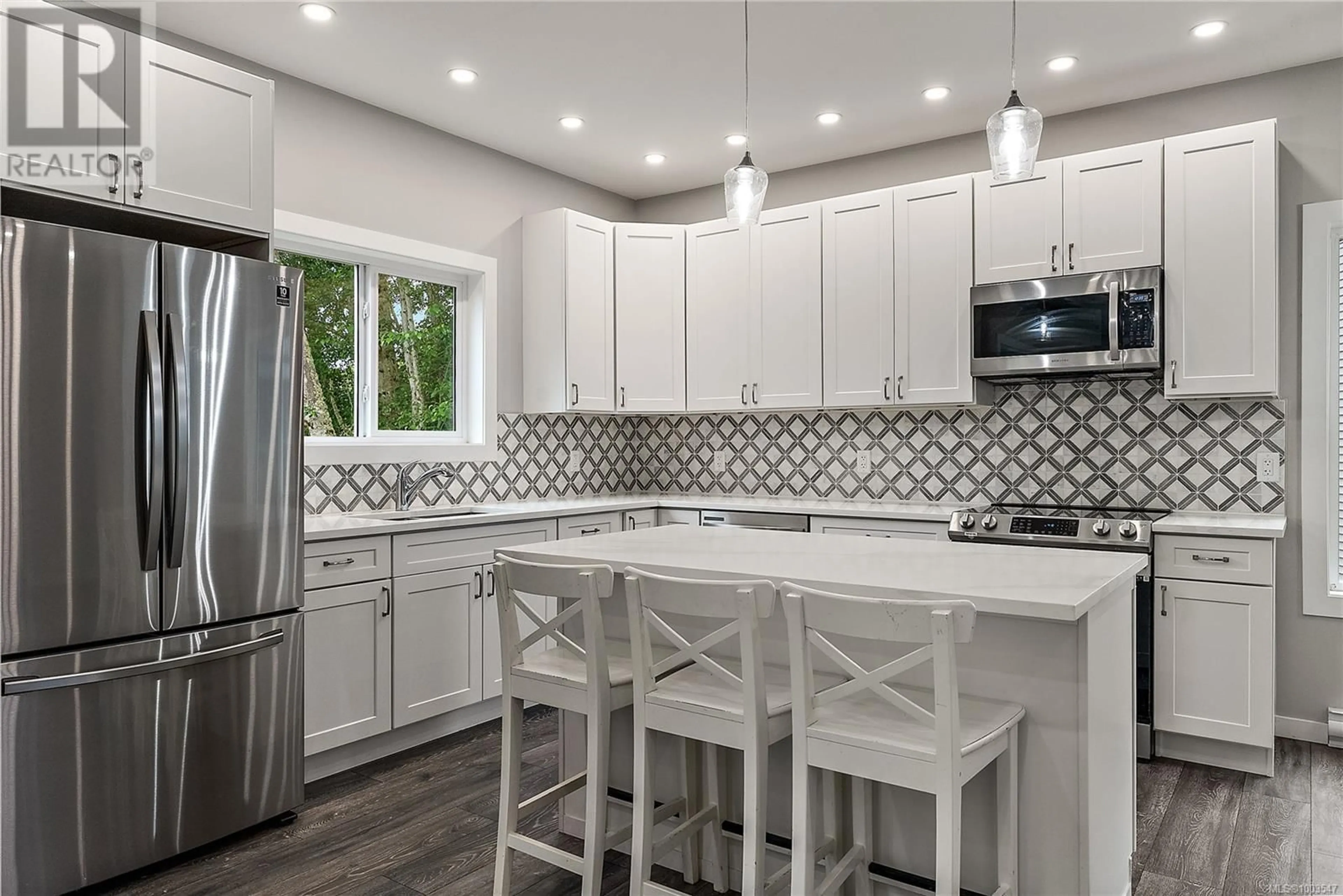 Contemporary kitchen, ceramic/tile floor for 6451 HOPKINS COURT, Sooke British Columbia V9Z1P6