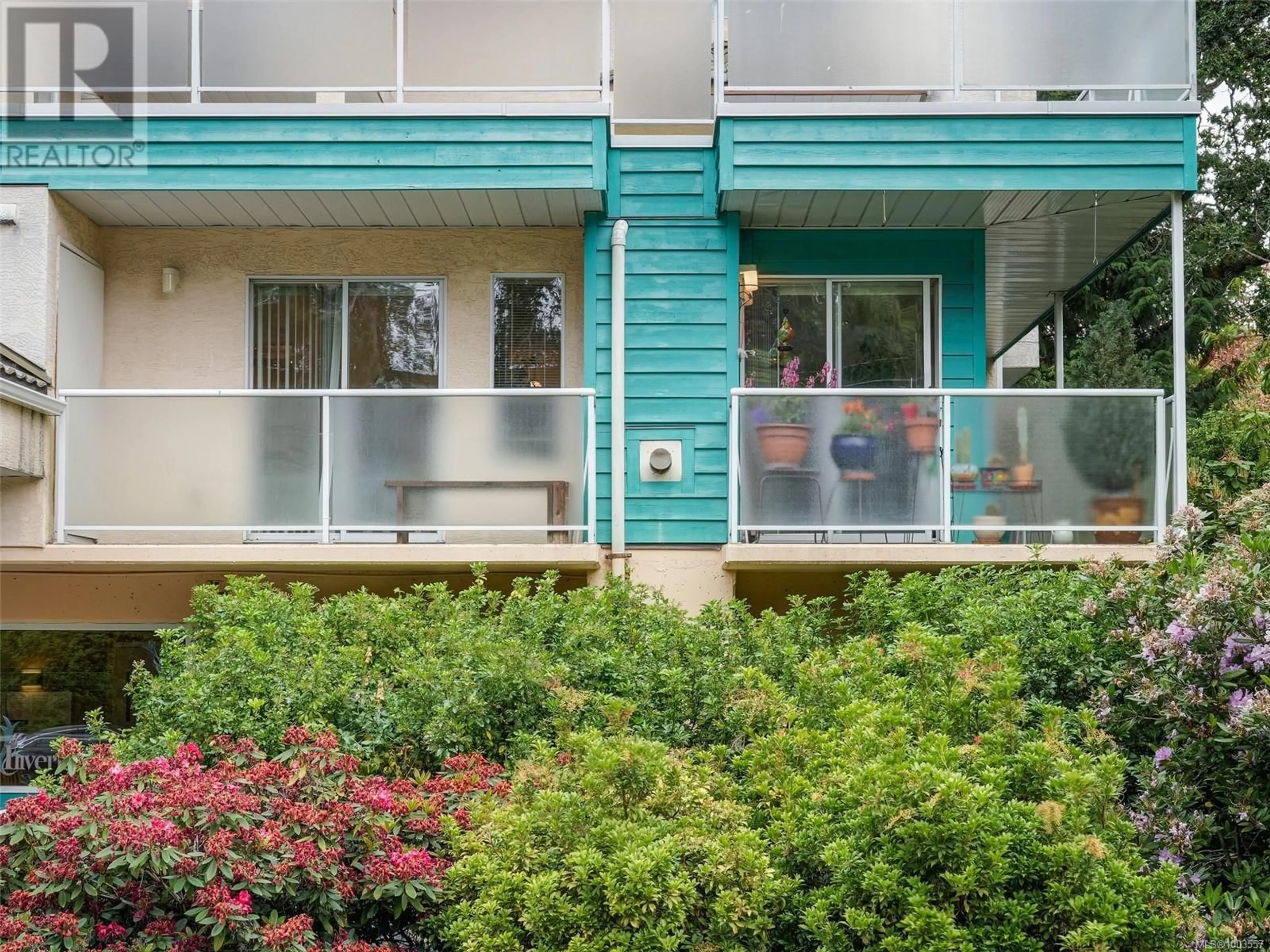 Balcony in the apartment, street for 108 - 1032 INVERNESS ROAD, Saanich British Columbia V8X2S1