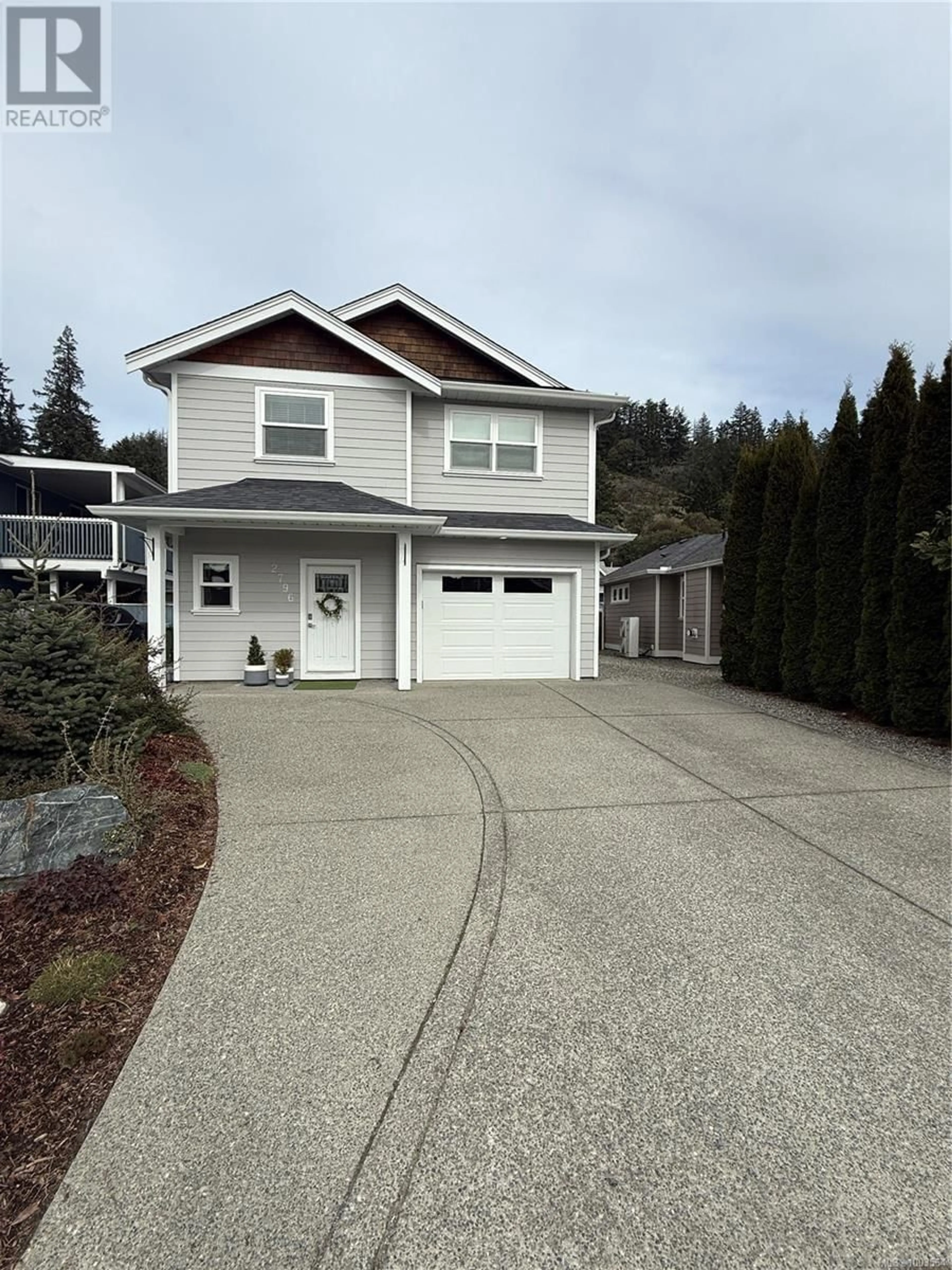 Home with vinyl exterior material, street for 2796 LAKE END ROAD, Langford British Columbia V9B5T5