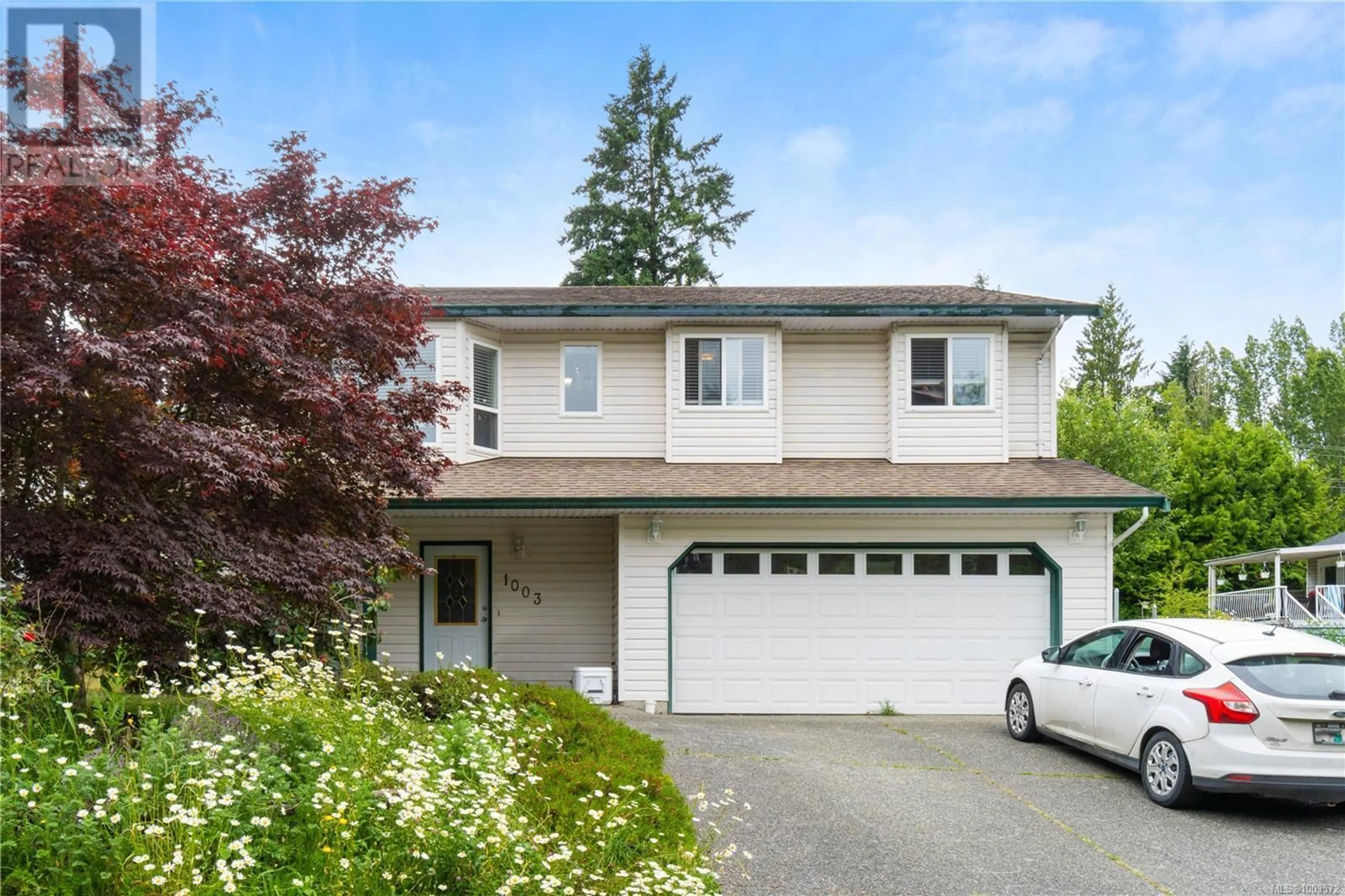Home with vinyl exterior material, street for 1003 BRAMBLEWOOD LANE, Nanaimo British Columbia V9R6N9