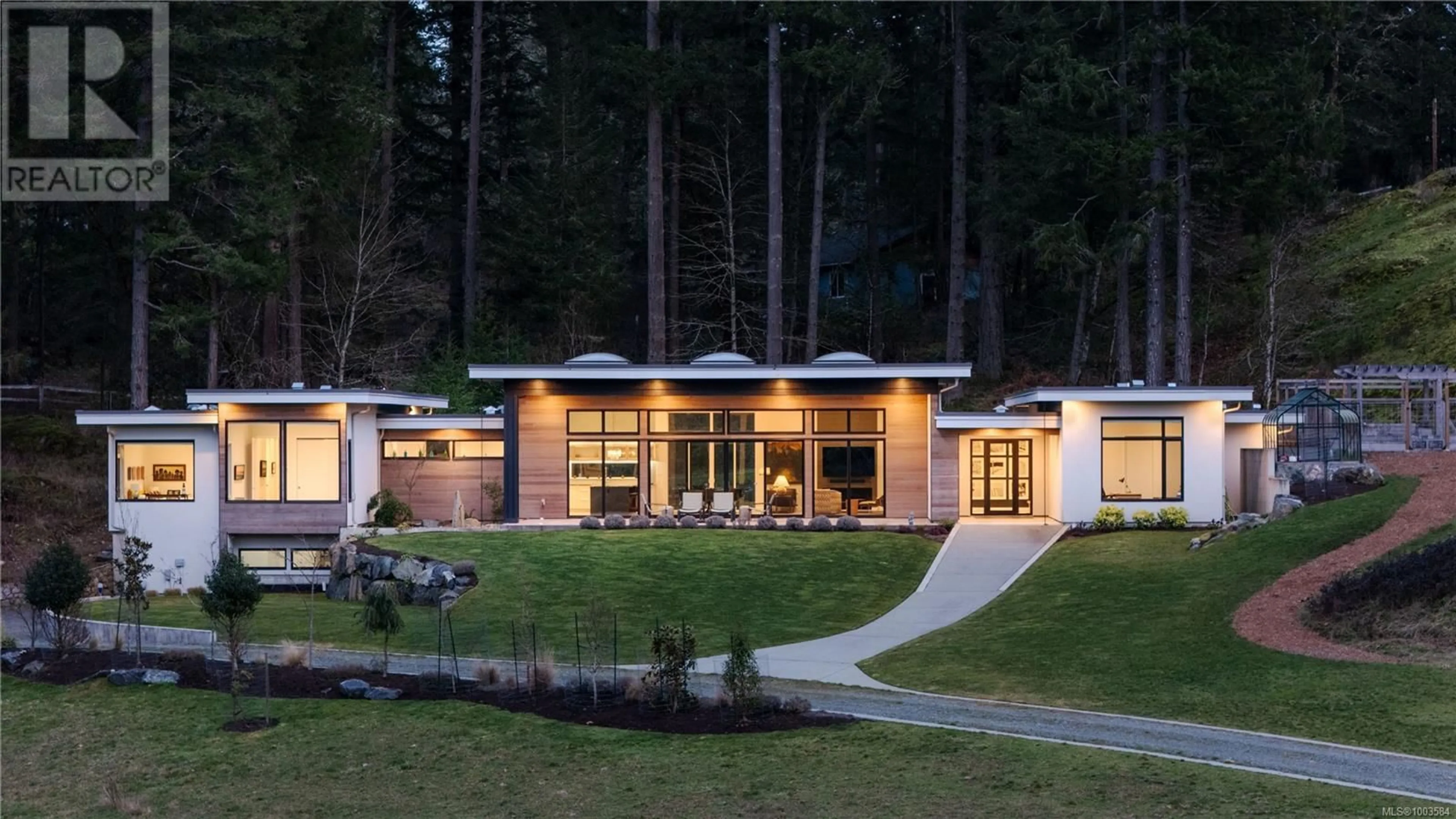 Home with brick exterior material, unknown for 5100 JAGTAR'S WAY, Saanich British Columbia V9E2H7
