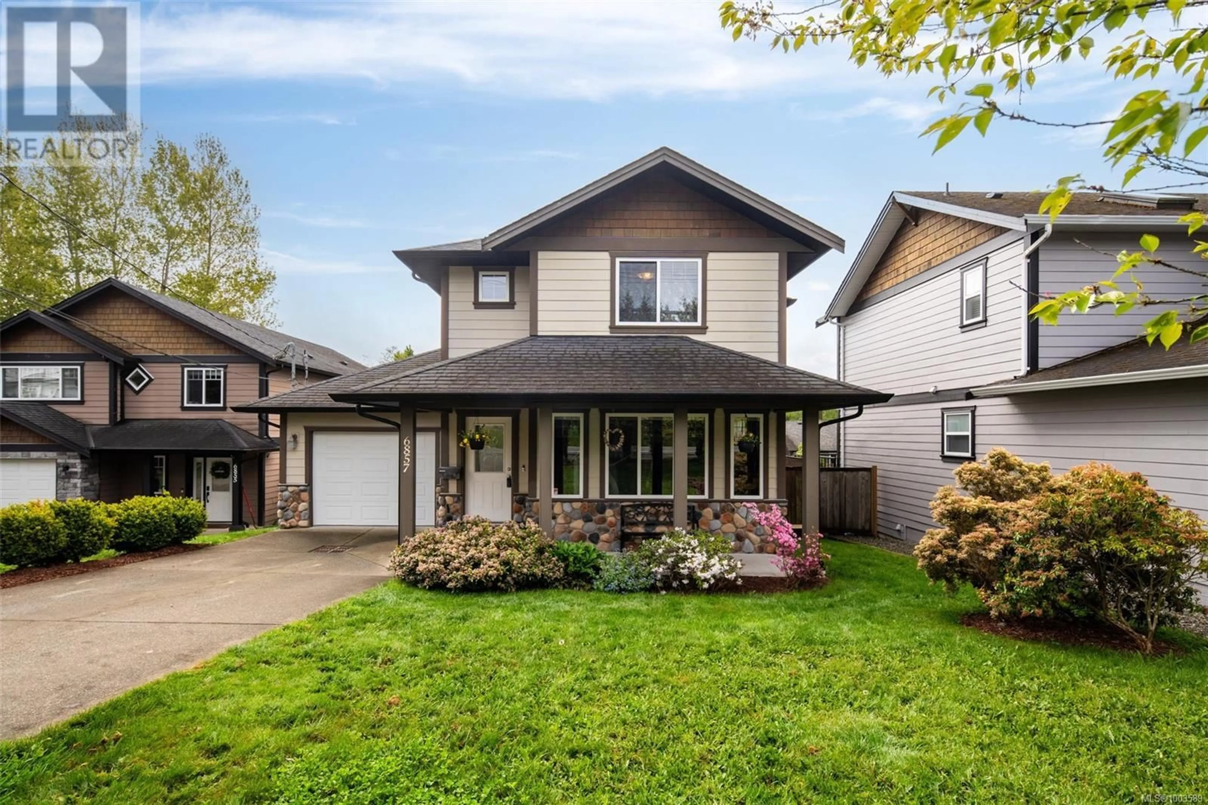 Home with vinyl exterior material, street for 6857 GRANT ROAD WEST, Sooke British Columbia V9Z0L7