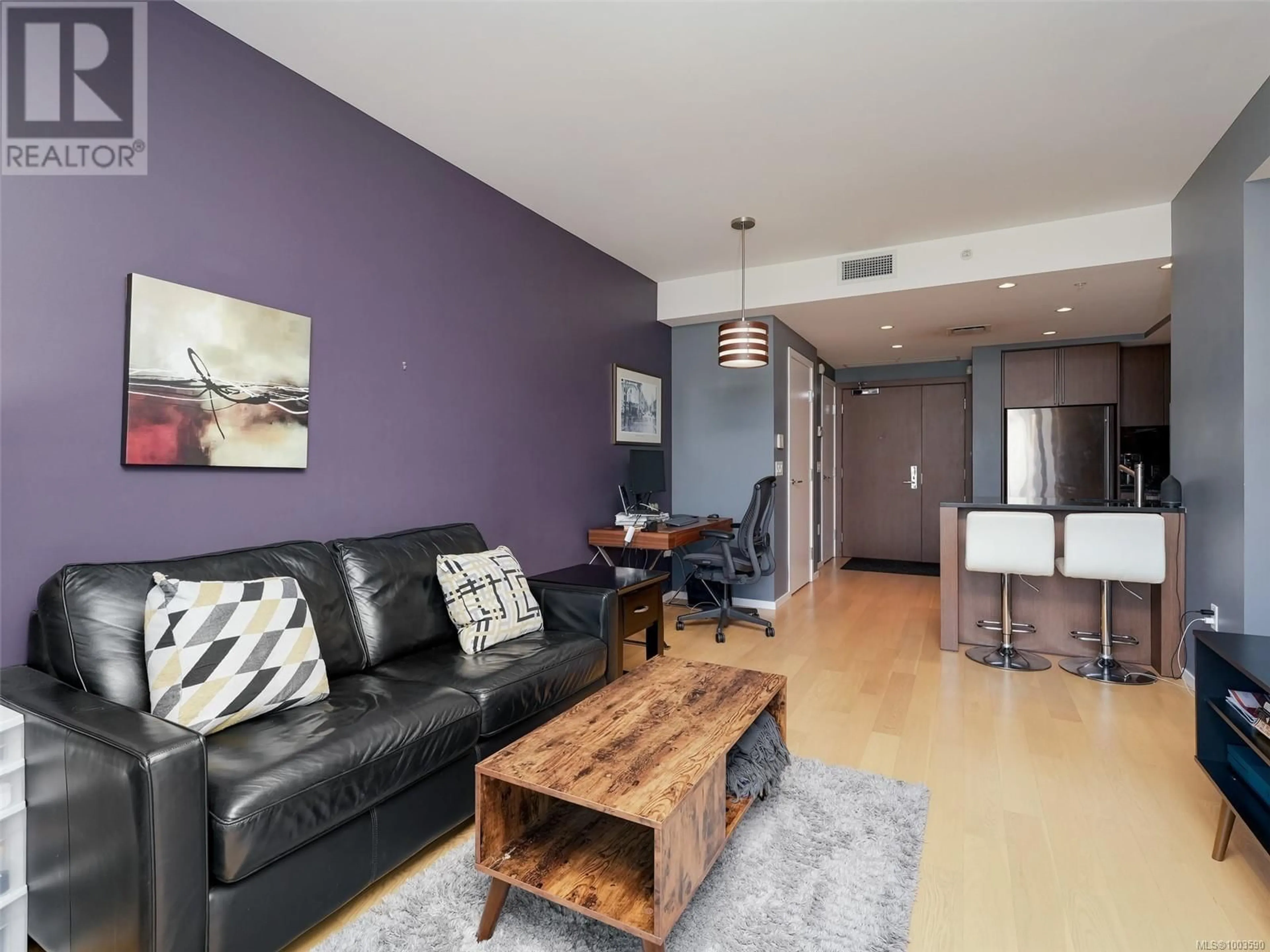 Living room with furniture, wood/laminate floor for 514 - 100 SAGHALIE ROAD, Victoria British Columbia V9A0A1