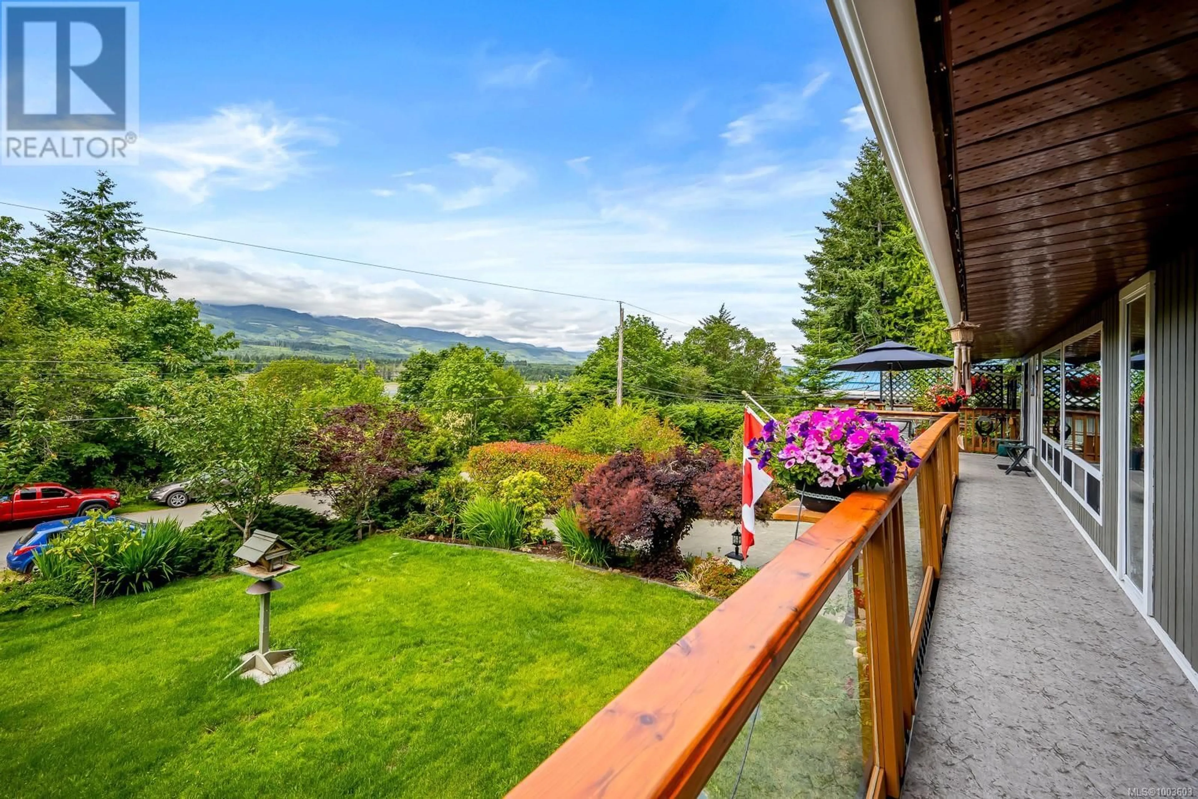 Patio, water/lake/river/ocean view for 7692 TOZER ROAD, Fanny Bay British Columbia V0R1W0