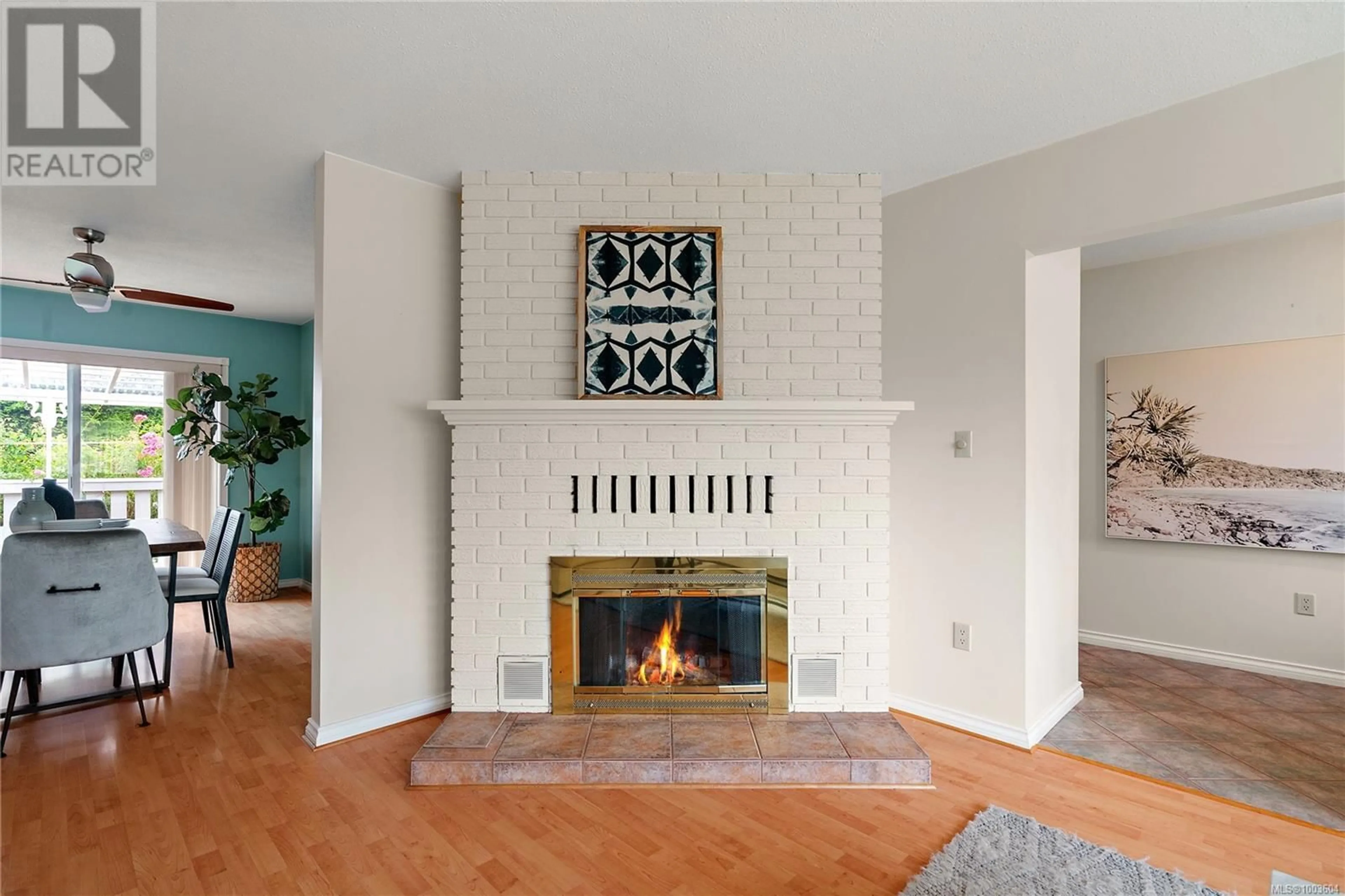 Unknown for 2109 REDWING PLACE, Sidney British Columbia V8L4Z4