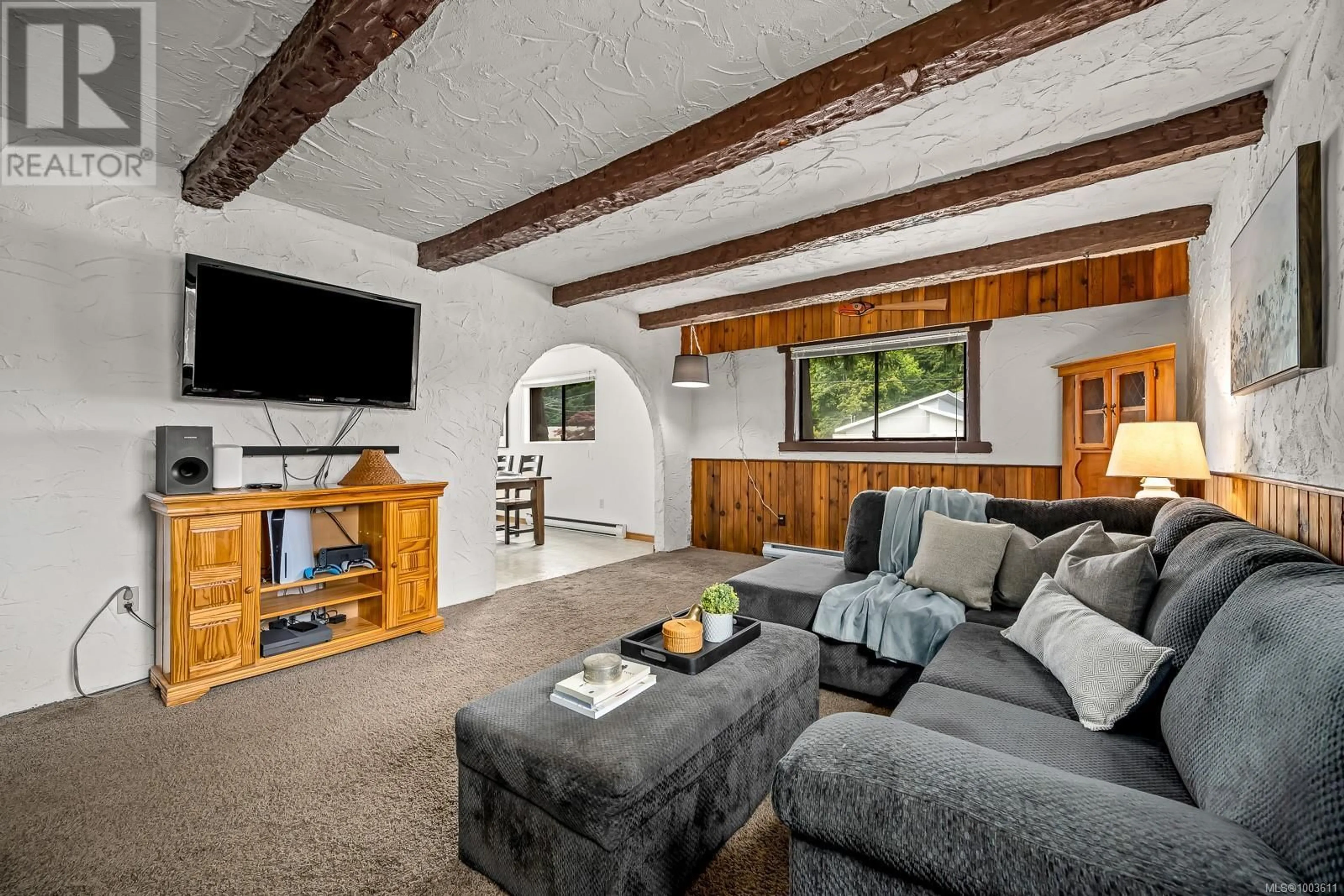 Living room with furniture, unknown for 2275 MCKENZIE AVENUE, Comox British Columbia V9M1H9