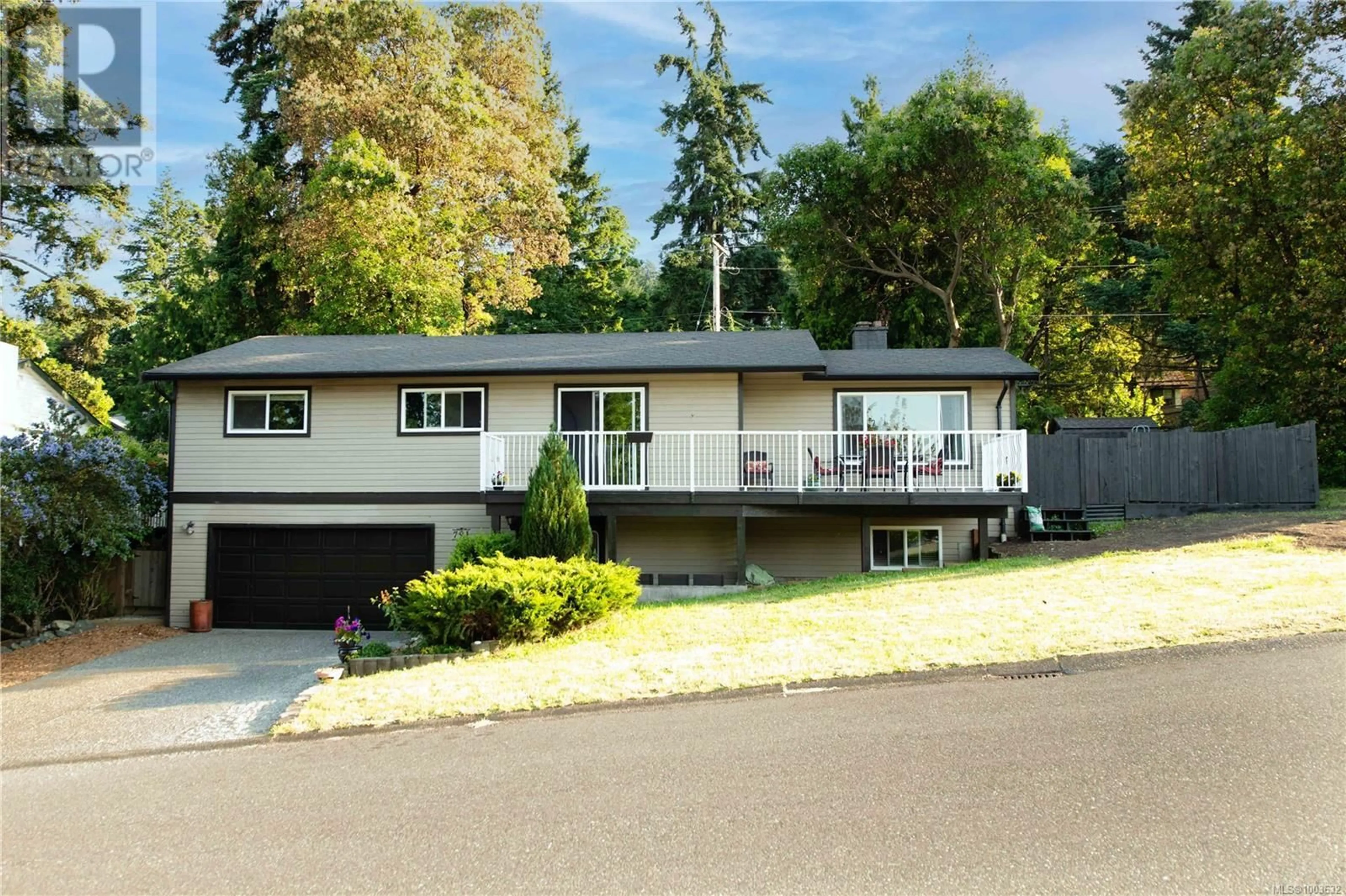 Home with vinyl exterior material, street for 791 CECIL BLOGG DRIVE, Colwood British Columbia V9B5N7