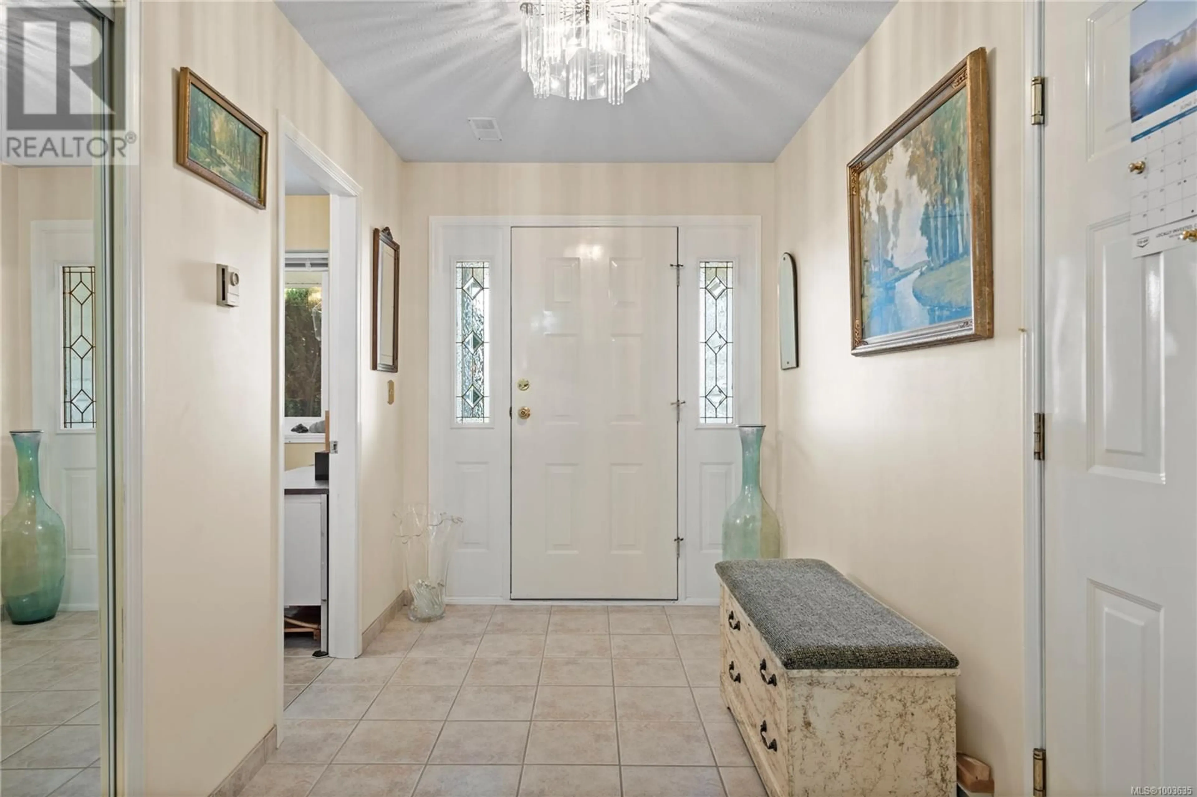 Indoor entryway for 5276 CATALINA DRIVE, Nanaimo British Columbia V9V1H1