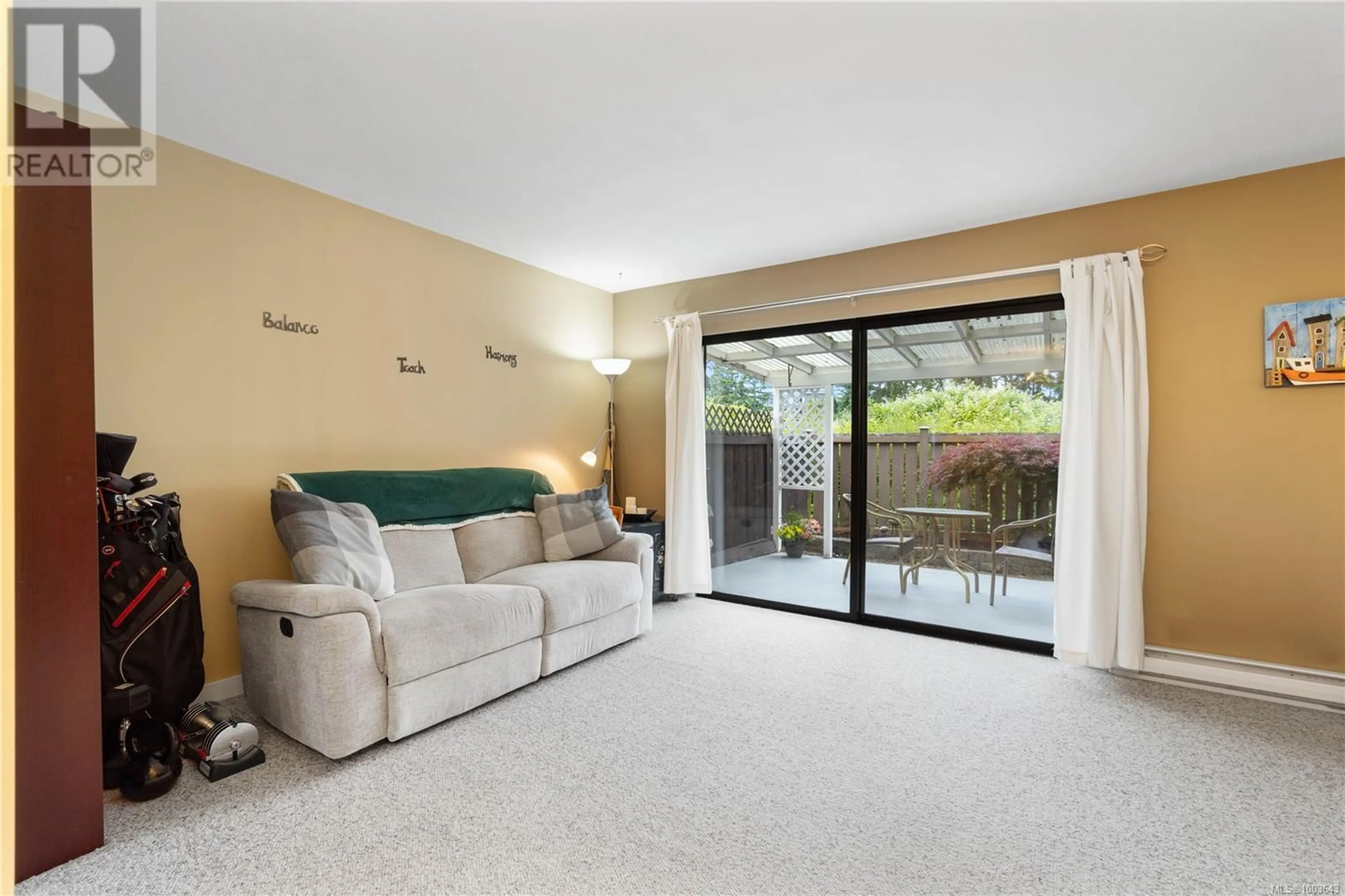 Living room with furniture, unknown for 7 - 309 MOILLIET STREET SOUTH, Parksville British Columbia V9P1N1