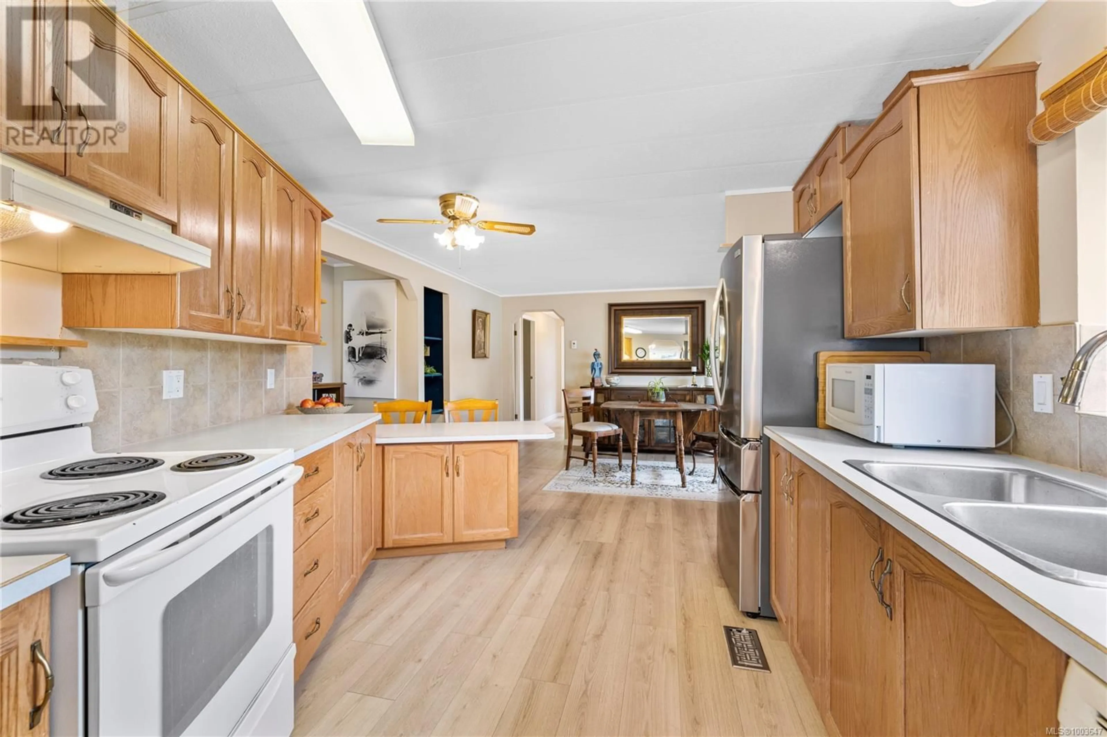 Open concept kitchen, unknown for 263 - 2465 APOLLO DRIVE, Nanoose Bay British Columbia V9P9K2