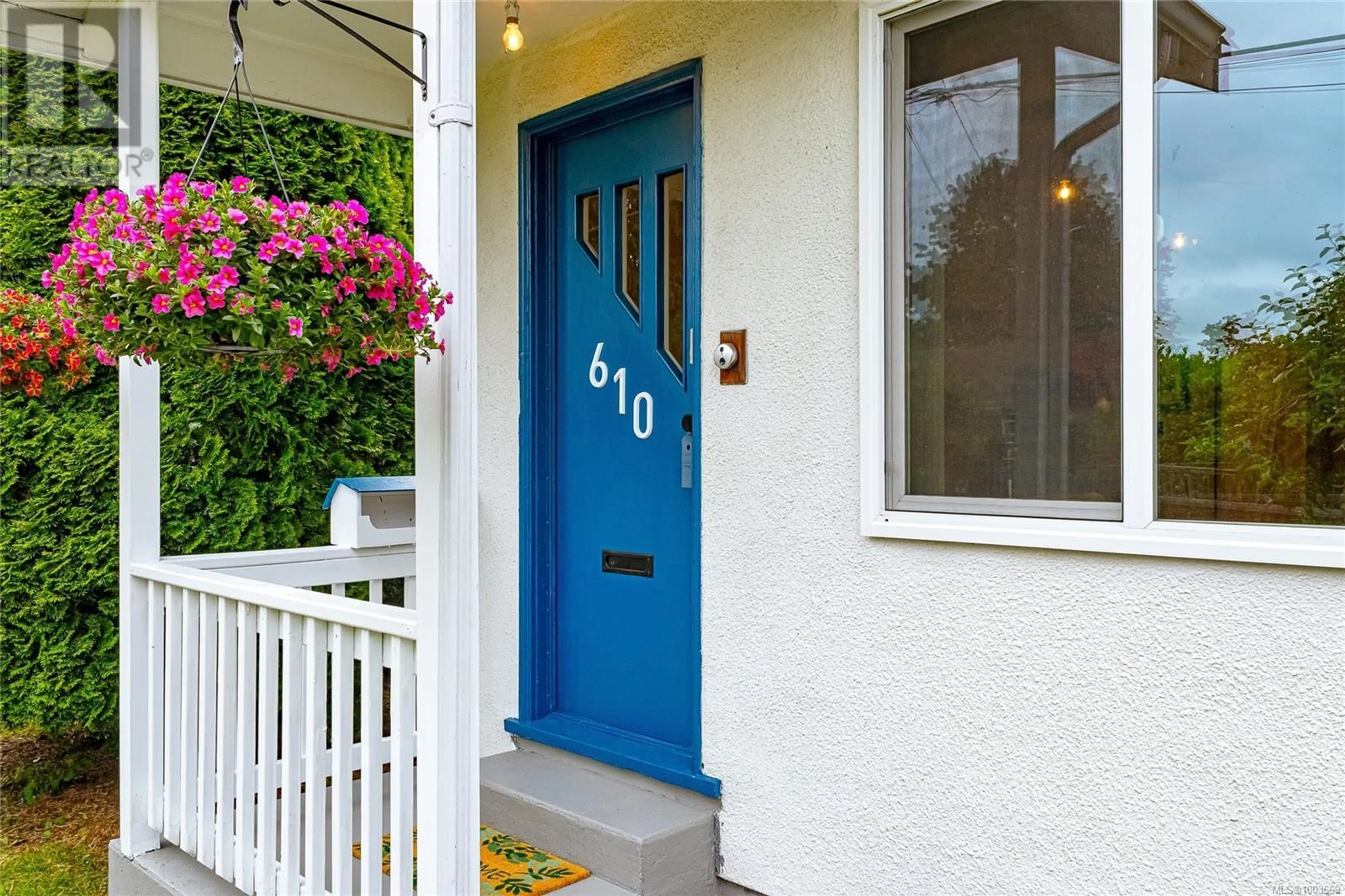 Indoor entryway for 610 DOBSON ROAD, Duncan British Columbia V9L2L7