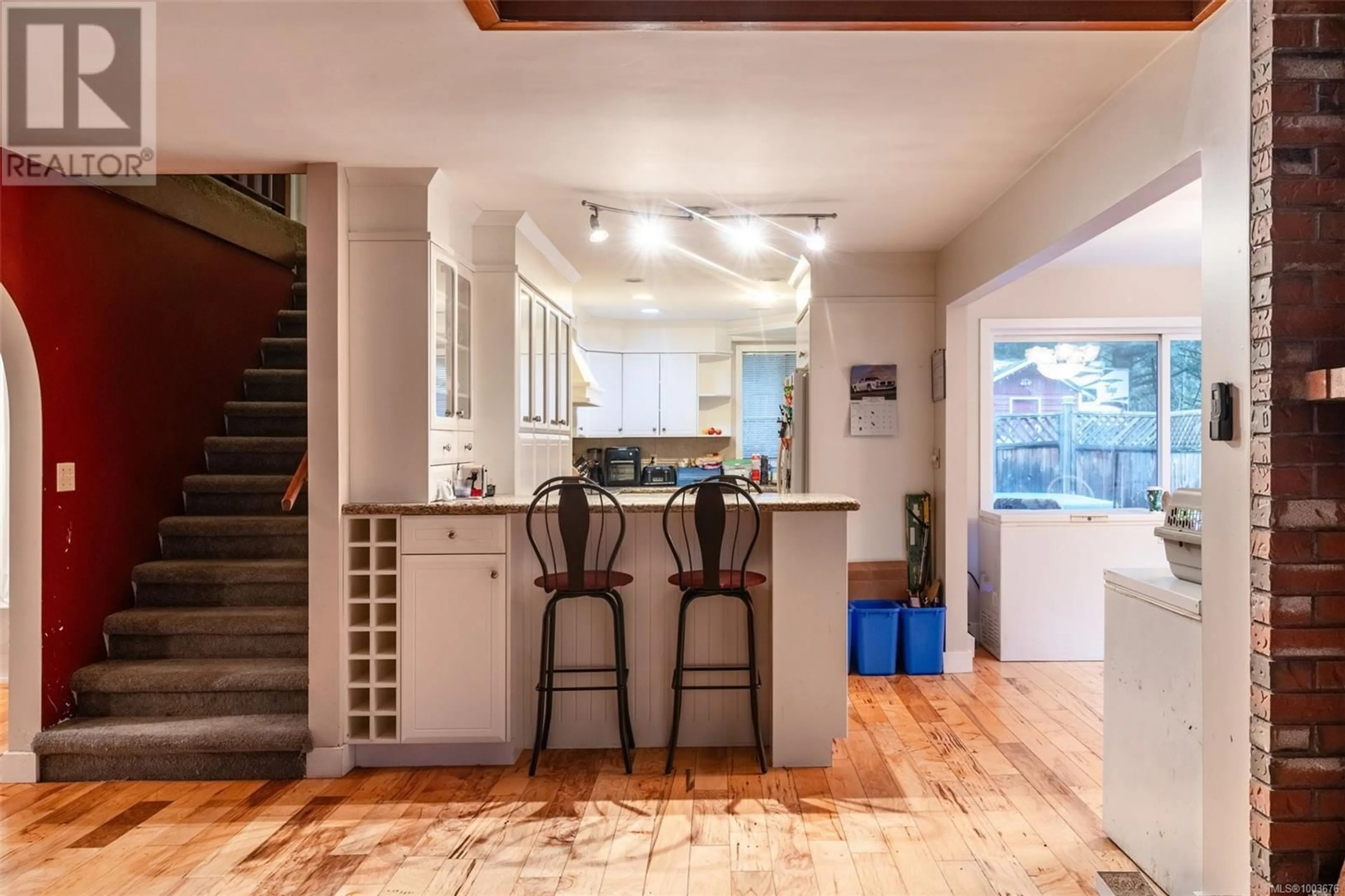 Open concept kitchen, unknown for 3074 SOOKE ROAD, Langford British Columbia V9B5Y9