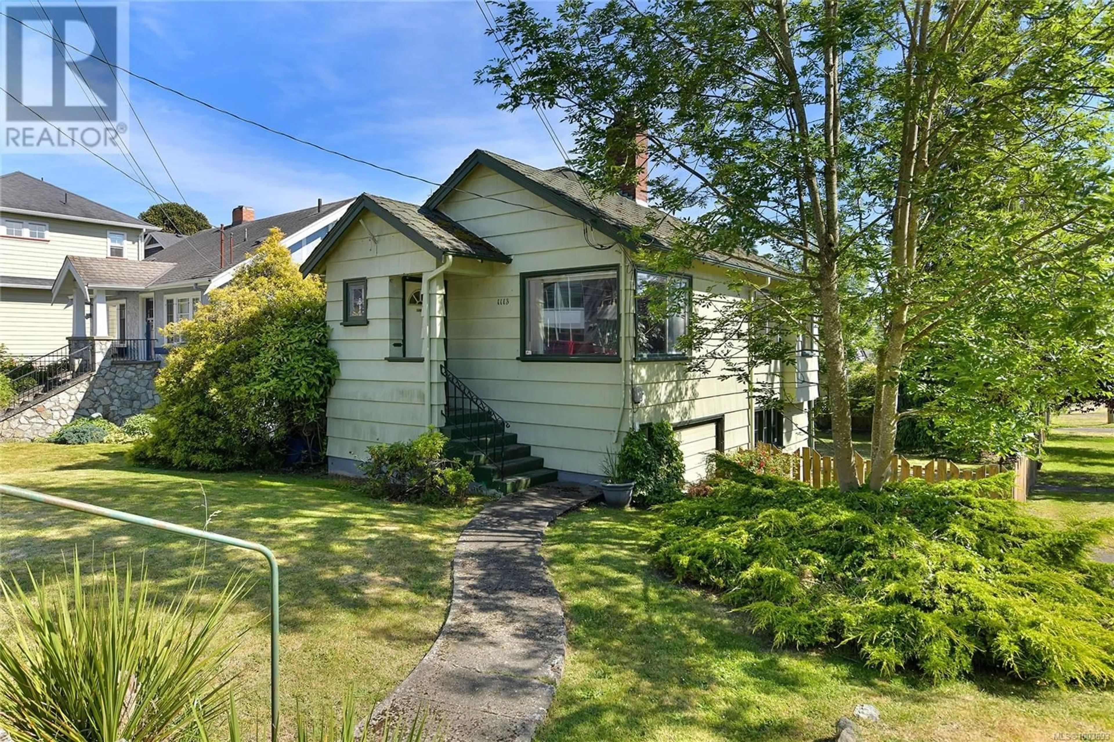 Unknown for 1113 ESQUIMALT ROAD, Esquimalt British Columbia V9A5A3