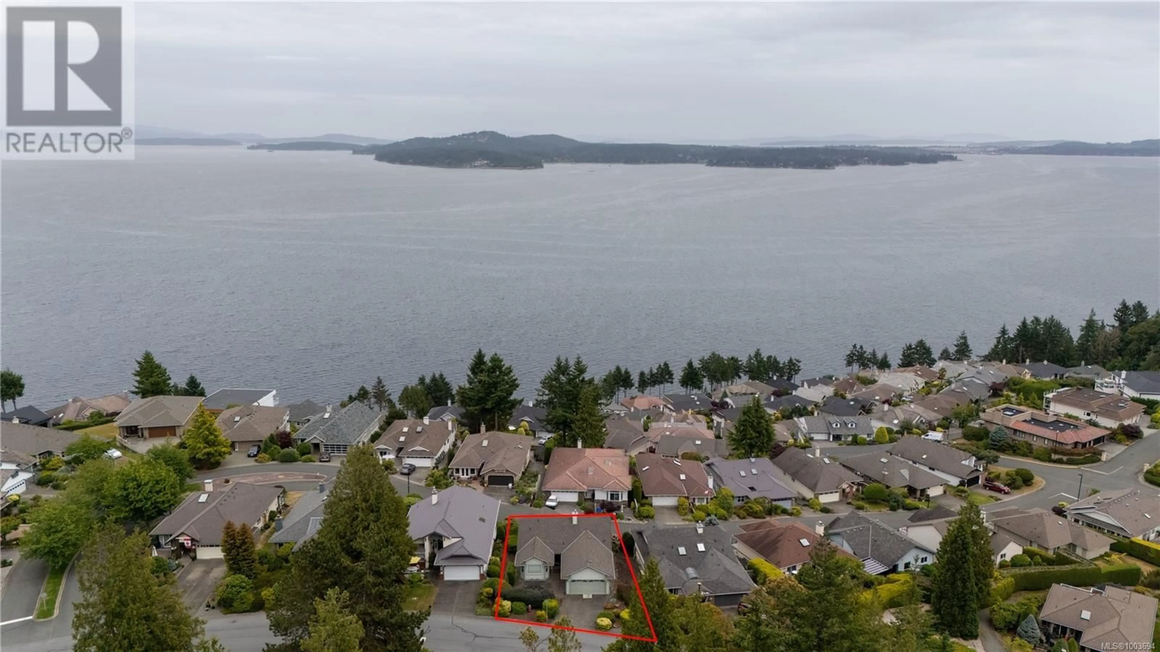A pic from outside/outdoor area/front of a property/back of a property/a pic from drone, water/lake/river/ocean view for 3635 ARBUTUS DRIVE NORTH, Cobble Hill British Columbia V0R1L1