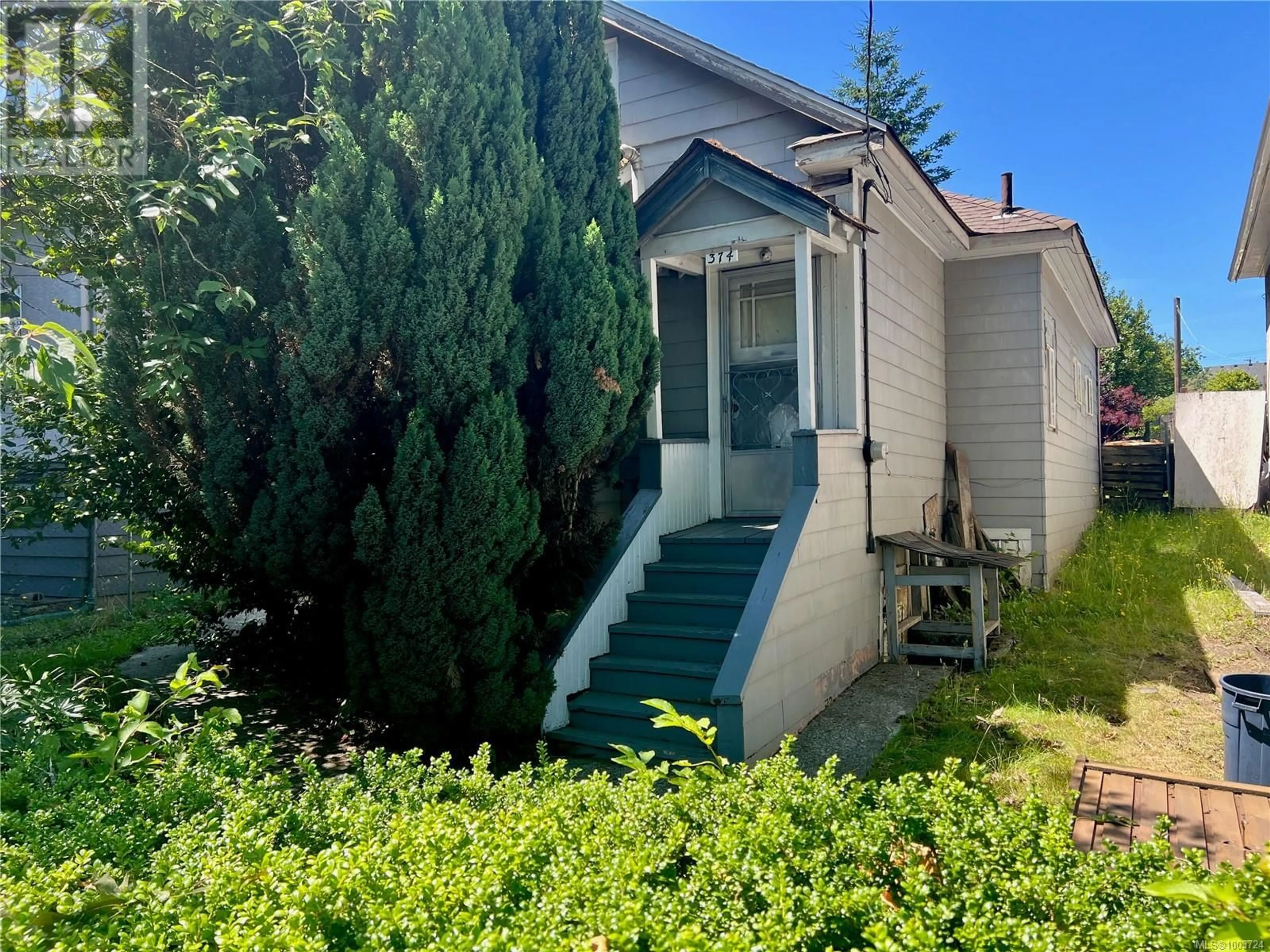 Unknown for 374 NICOL STREET, Nanaimo British Columbia V9R4T4