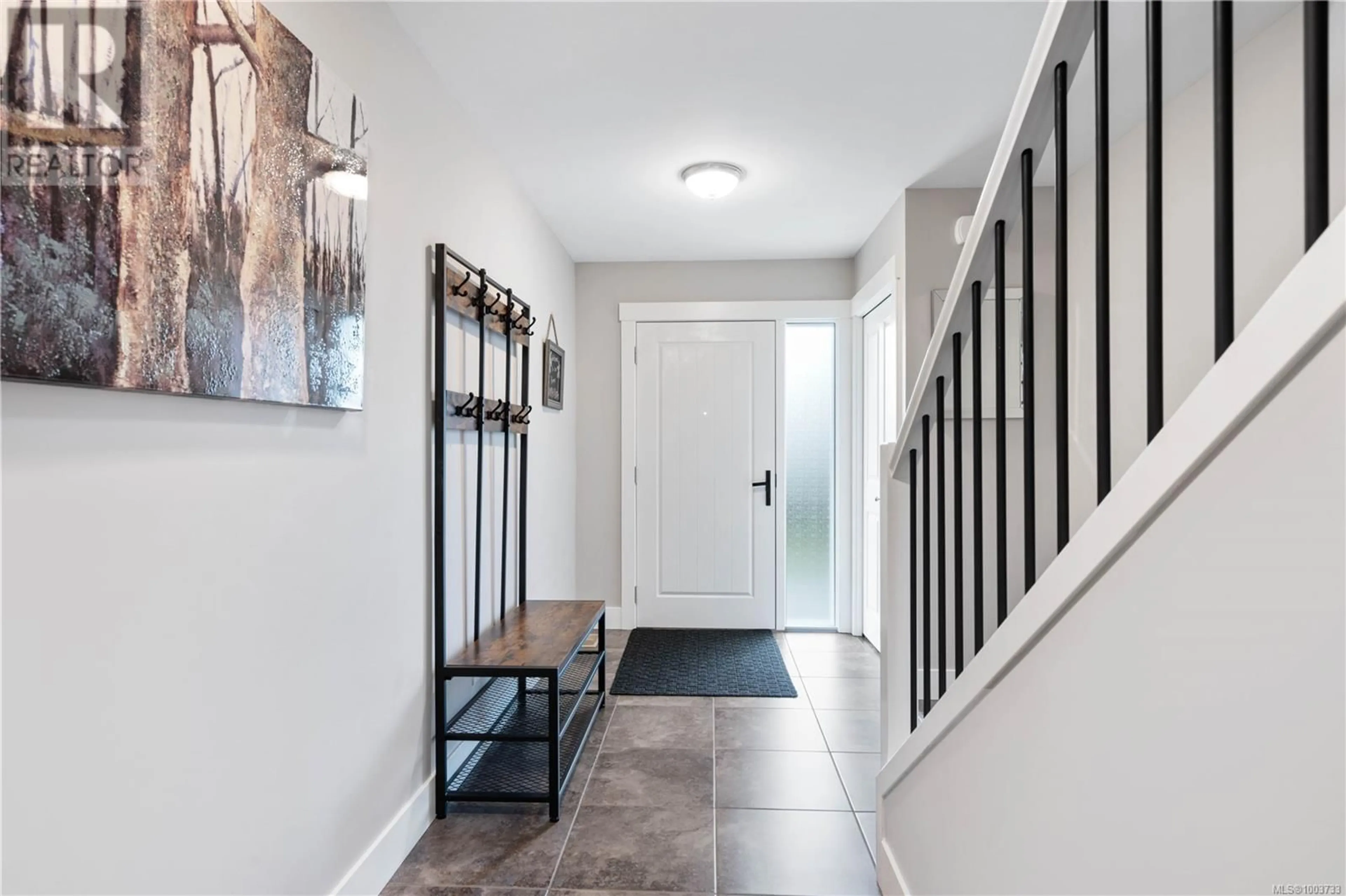 Indoor entryway for 6028 MONASHEE WAY, Nanaimo British Columbia V9T6H4