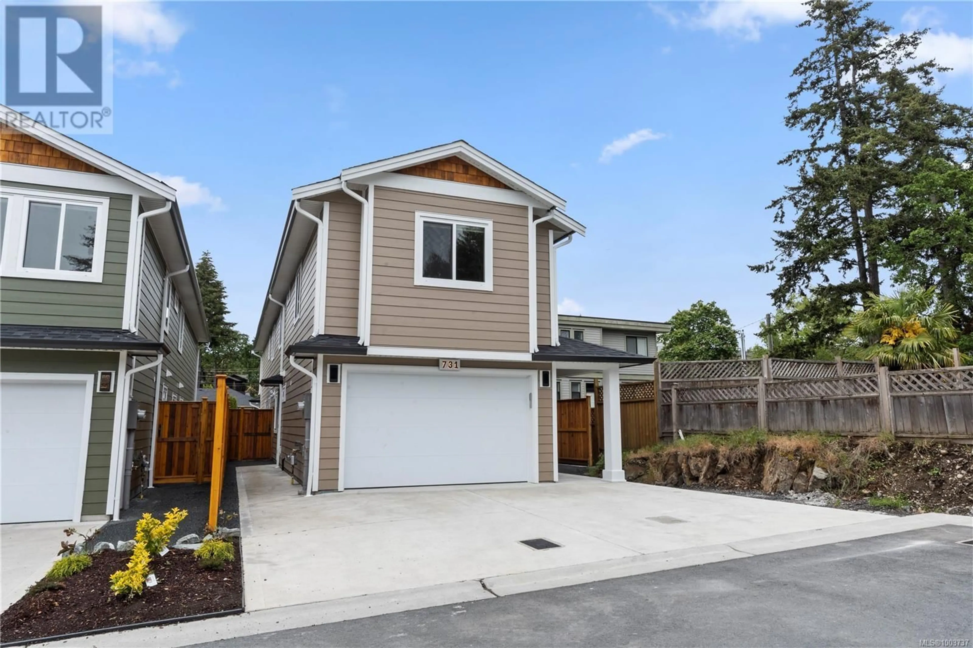 Home with vinyl exterior material, street for 731 STONEBROOK LANE, Langford British Columbia V9B3N9