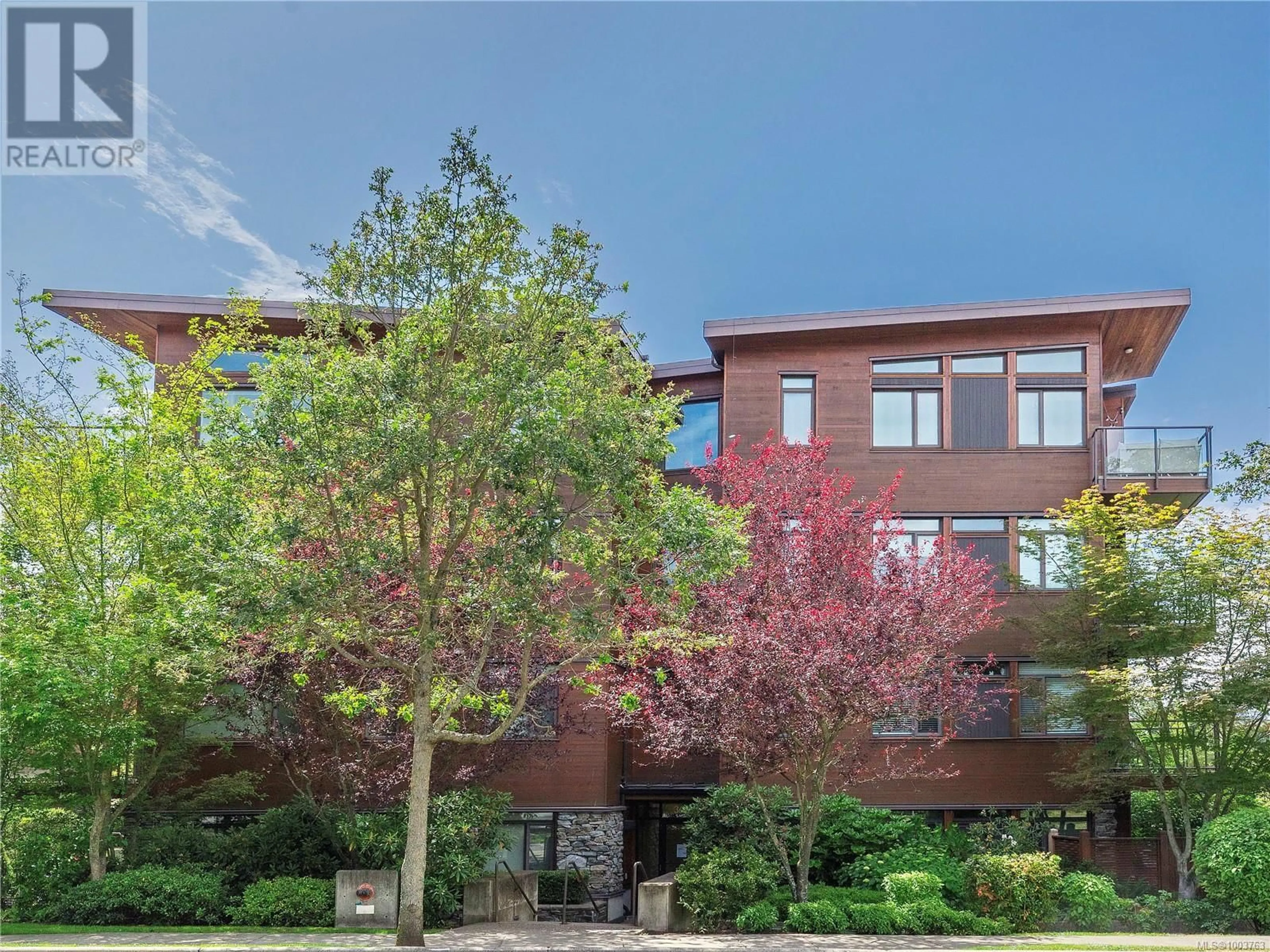 Unknown for 103 - 3610 RICHMOND ROAD, Saanich British Columbia V8P4R5