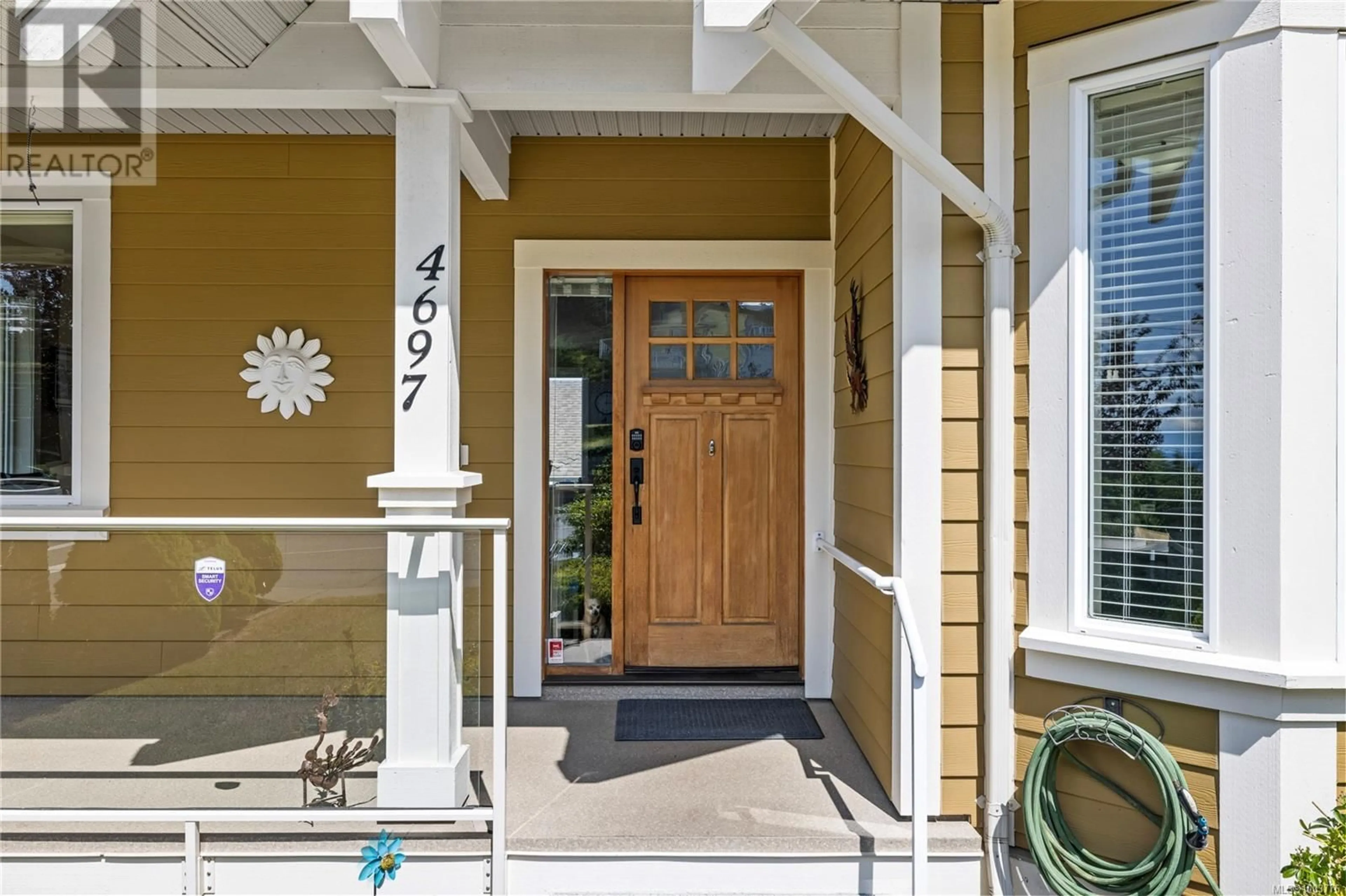 Indoor entryway for 4697 LAGUNA WAY, Nanaimo British Columbia V9T0A7