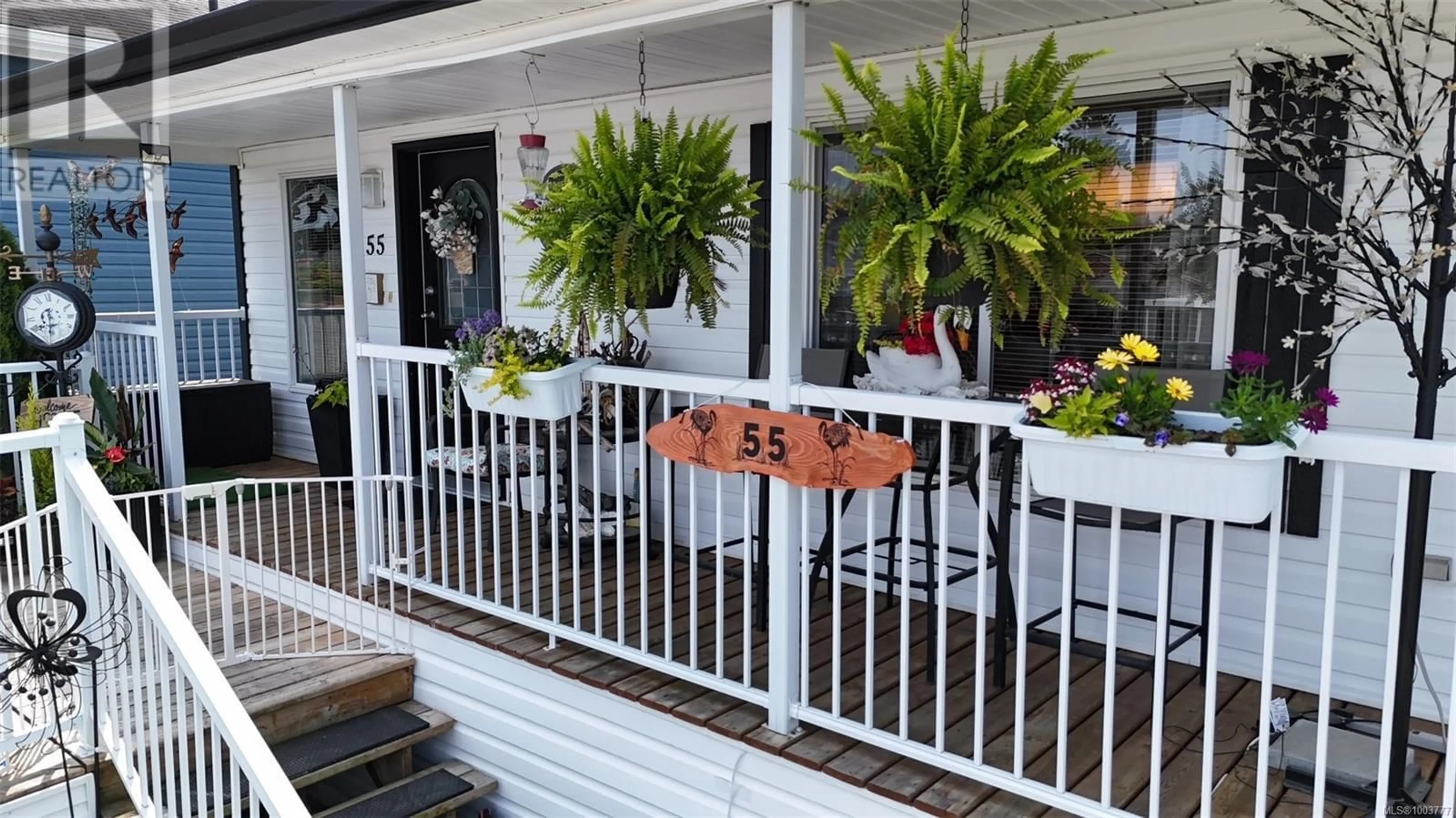 Patio, street for 55 - 658 ALDERWOOD DRIVE, Ladysmith British Columbia V9G1R6