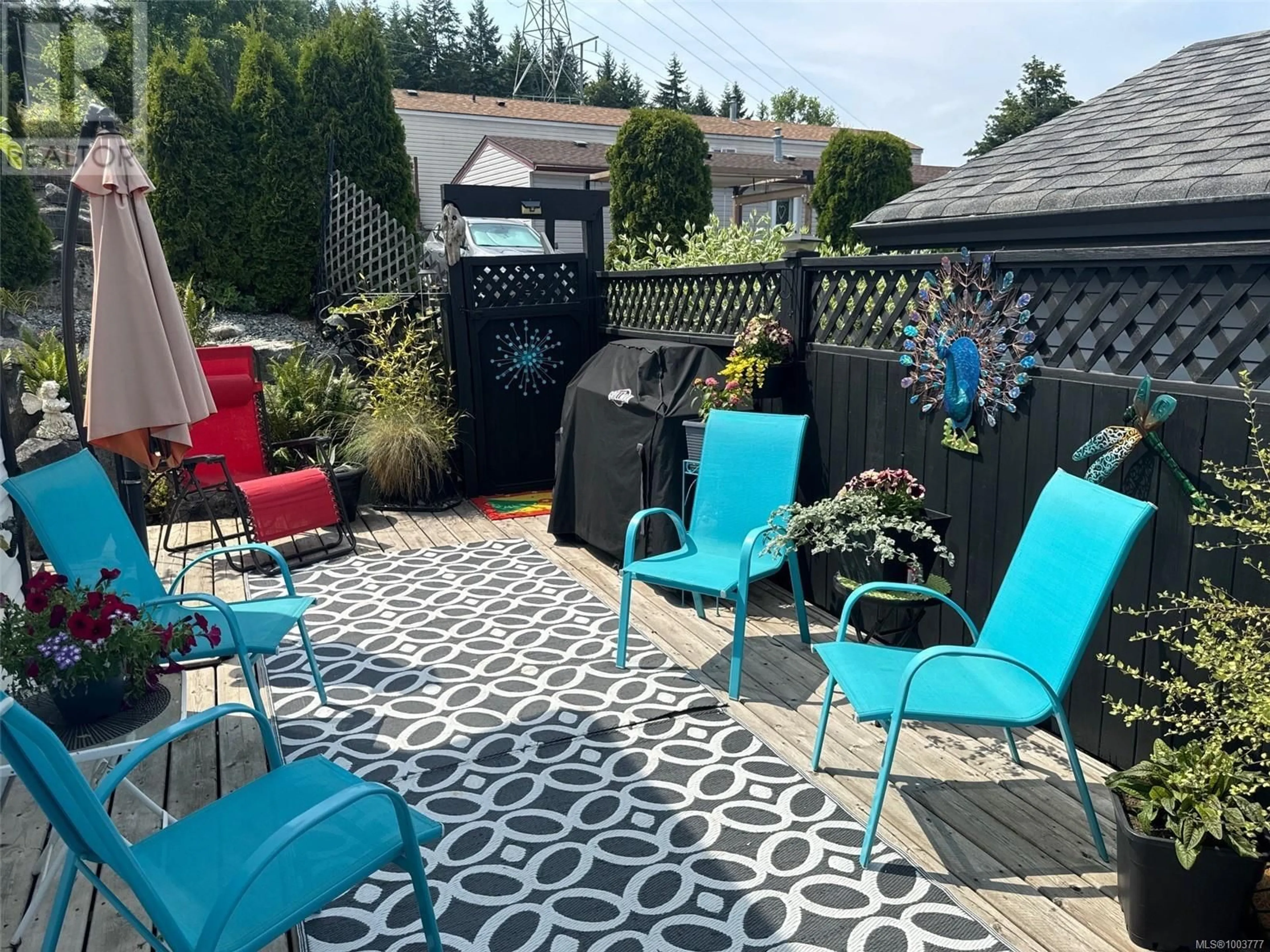 Patio, street for 55 - 658 ALDERWOOD DRIVE, Ladysmith British Columbia V9G1R6