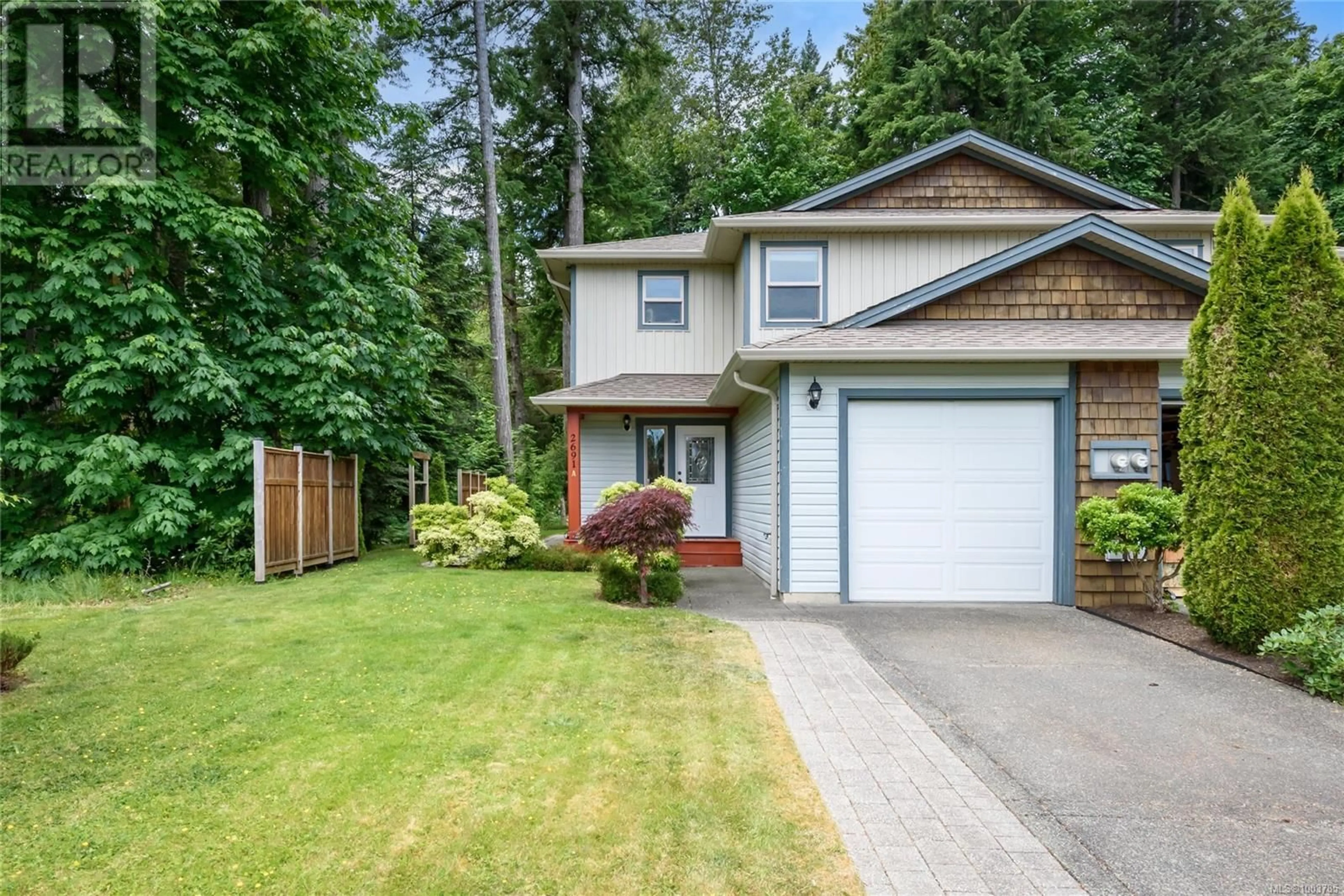 Home with vinyl exterior material, street for A - 2691 TATER PLACE, Courtenay British Columbia V9N8Z6