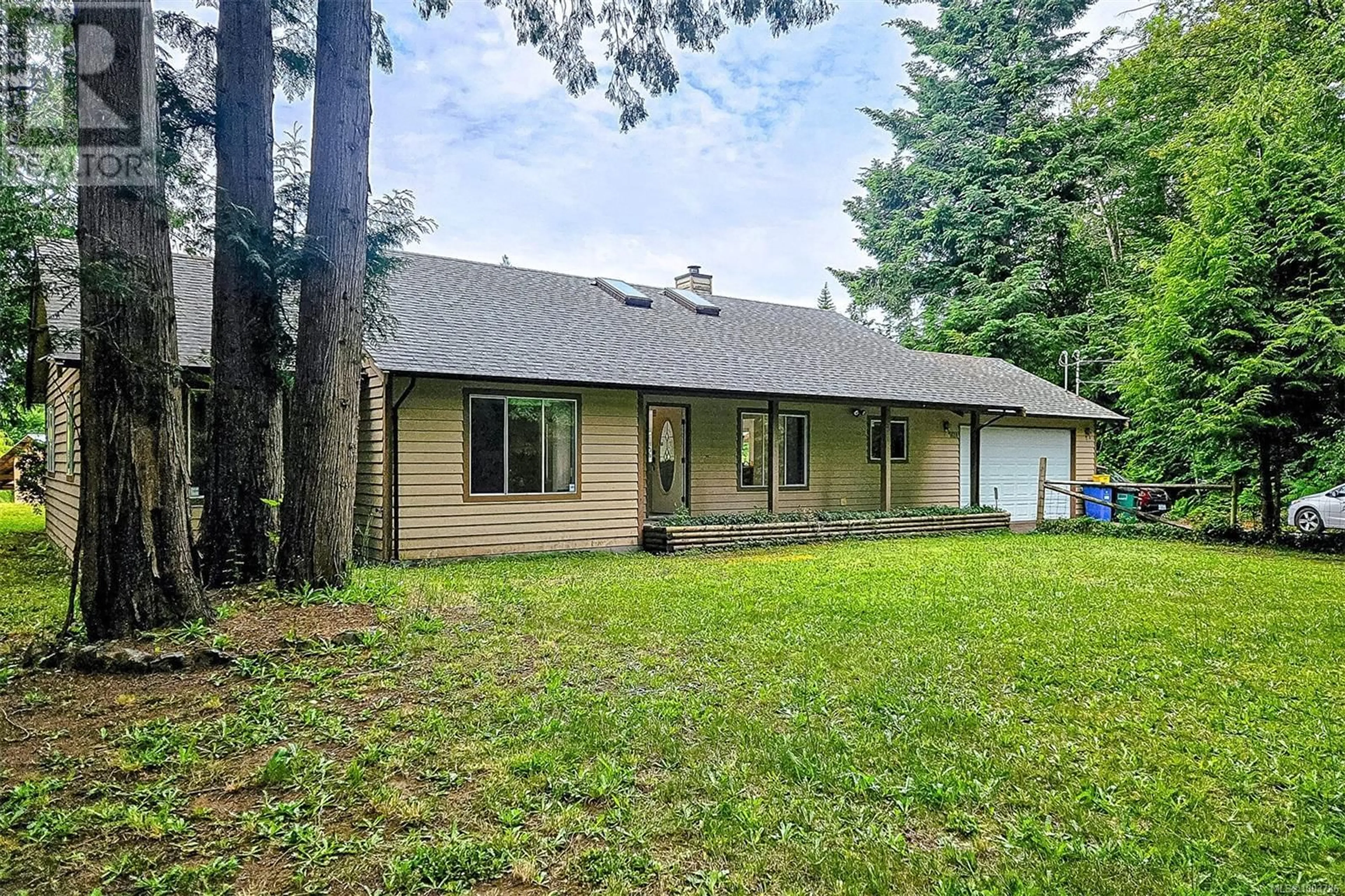 Home with vinyl exterior material, unknown for 1424 HUTCHINSON ROAD, Cobble Hill British Columbia V8H4A8