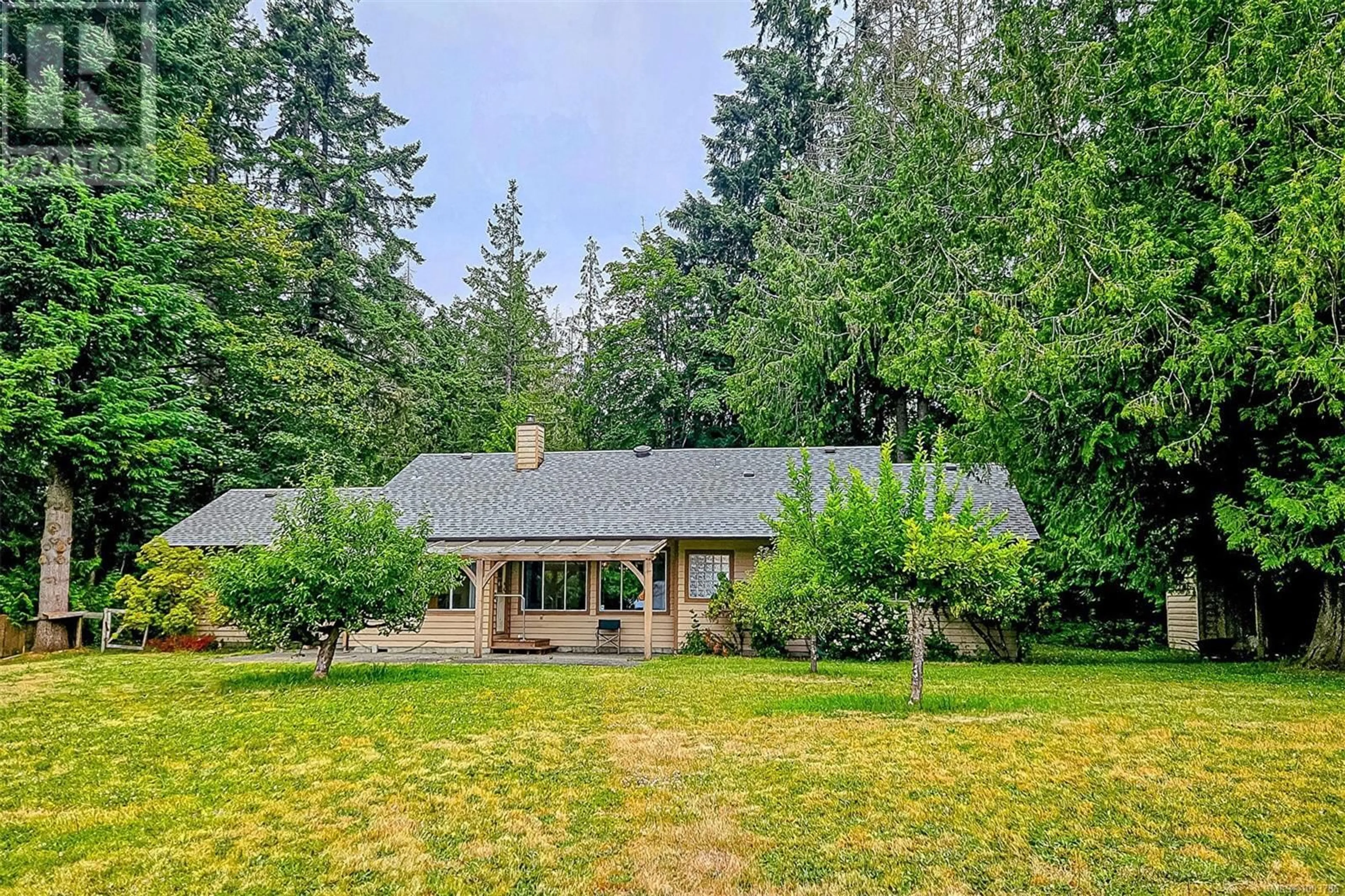 A pic from outside/outdoor area/front of a property/back of a property/a pic from drone, unknown for 1424 HUTCHINSON ROAD, Cobble Hill British Columbia V8H4A8