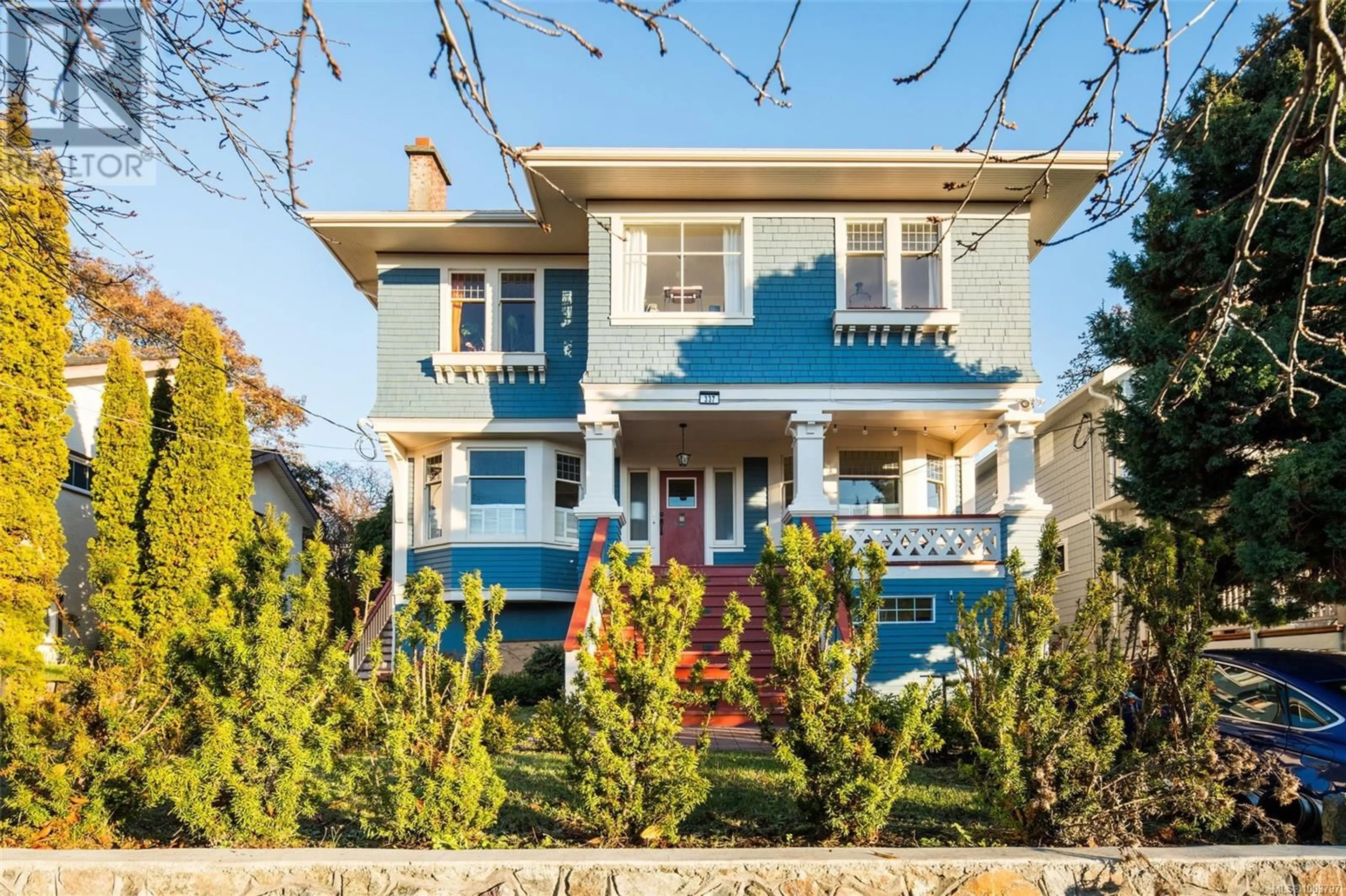 Home with brick exterior material, street for 337 MOSS STREET, Victoria British Columbia V8V4M9