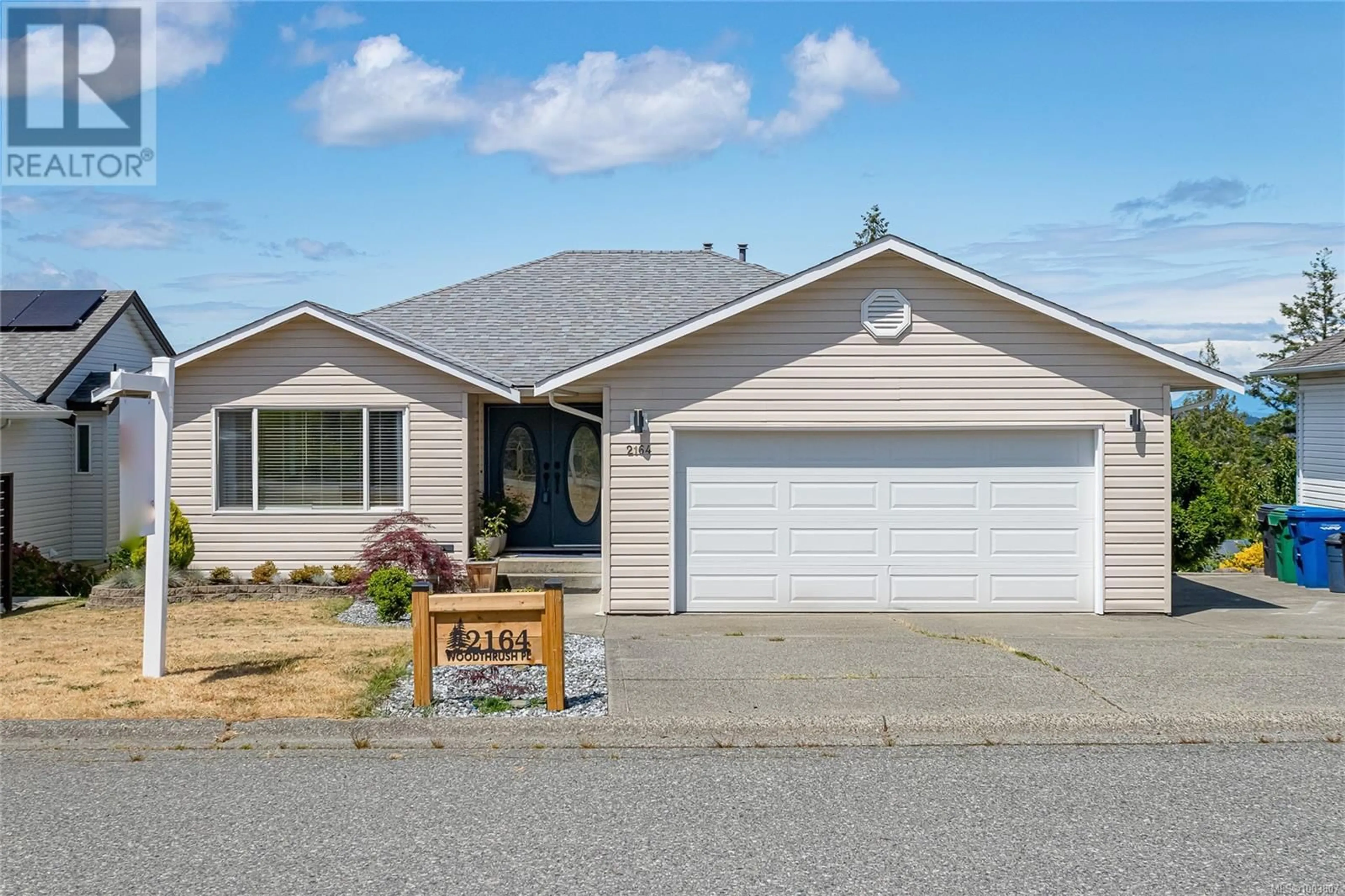 Home with vinyl exterior material, street for 2164 WOODTHRUSH PLACE, Nanaimo British Columbia V9T6V2