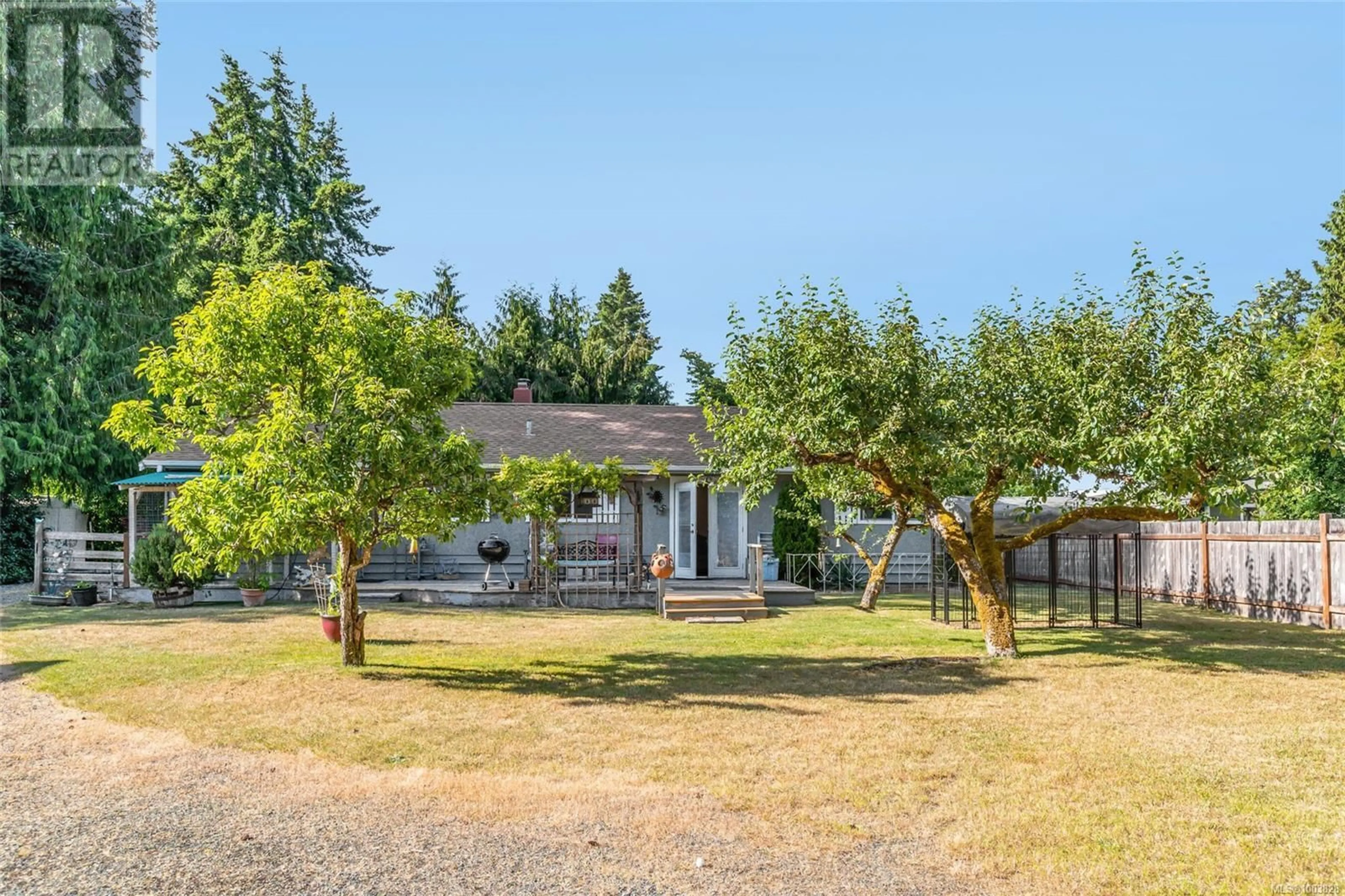 A pic from outside/outdoor area/front of a property/back of a property/a pic from drone, unknown for 1226 CENTRE ROAD, Qualicum Beach British Columbia V9K2G8