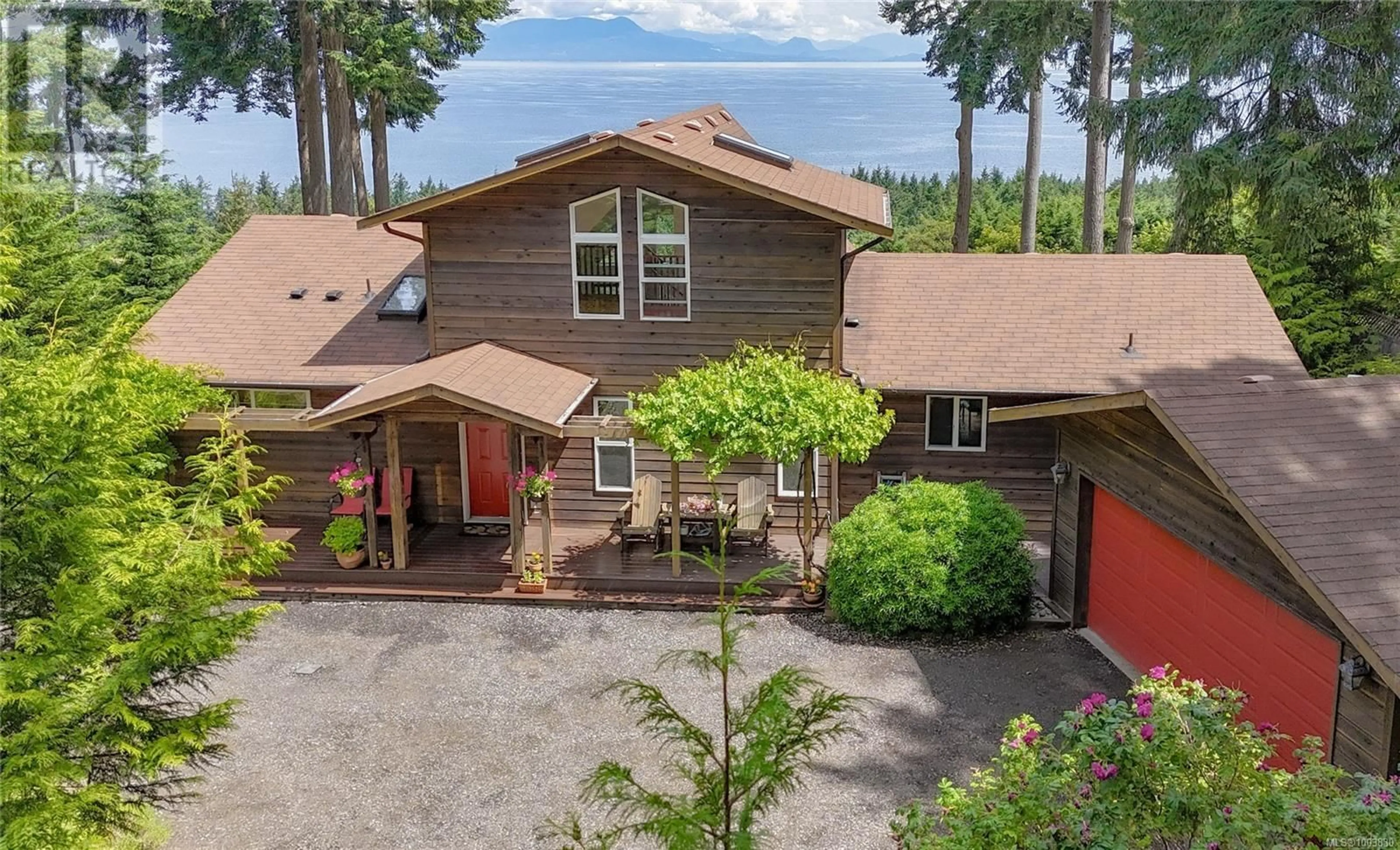 A pic from outside/outdoor area/front of a property/back of a property/a pic from drone, unknown for 1438 WILD CHERRY TERRACE, Gabriola Island British Columbia V0R1X5