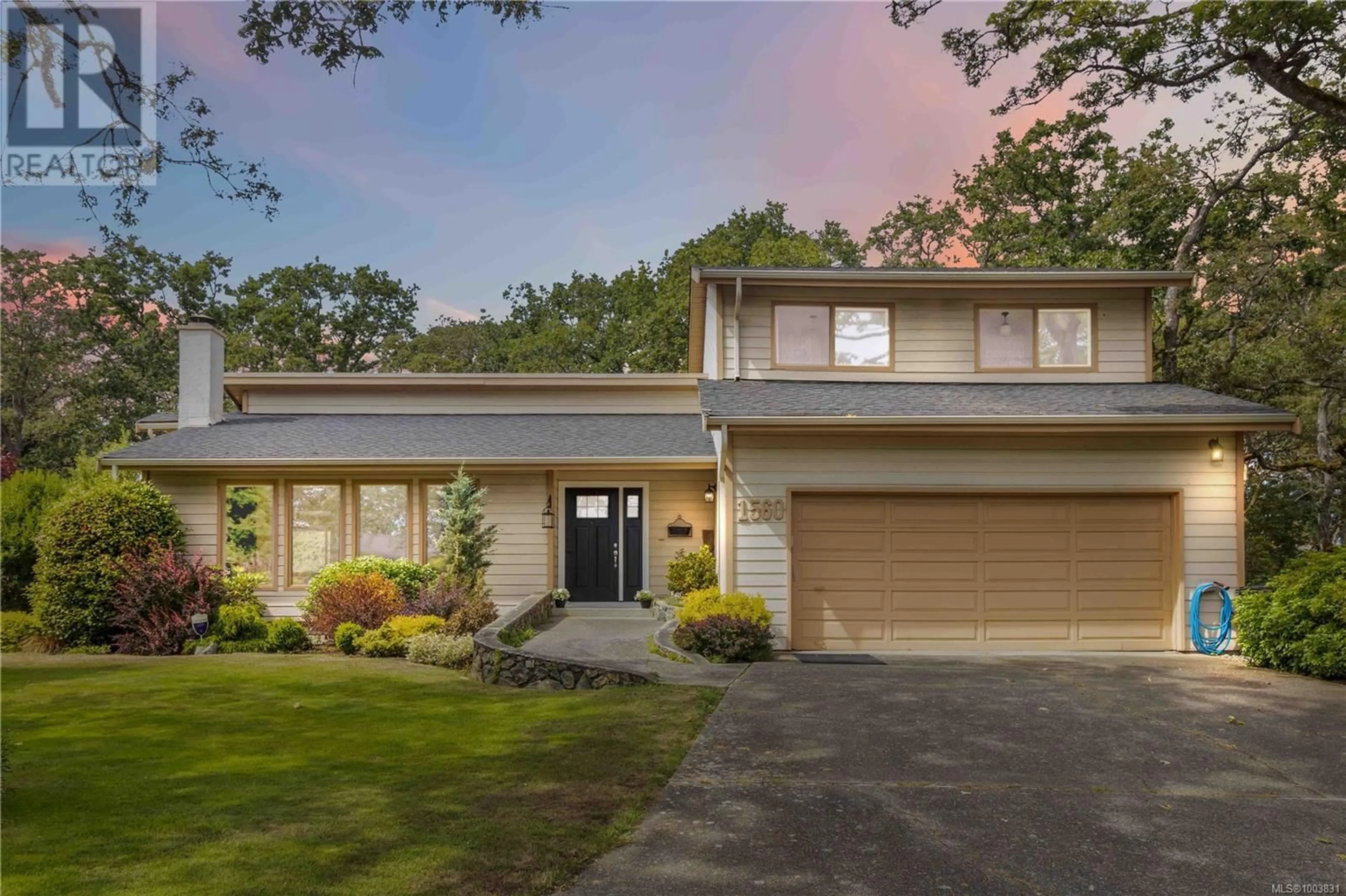 Home with vinyl exterior material, street for 1560 ORELTON PLACE, Saanich British Columbia V8N5S7