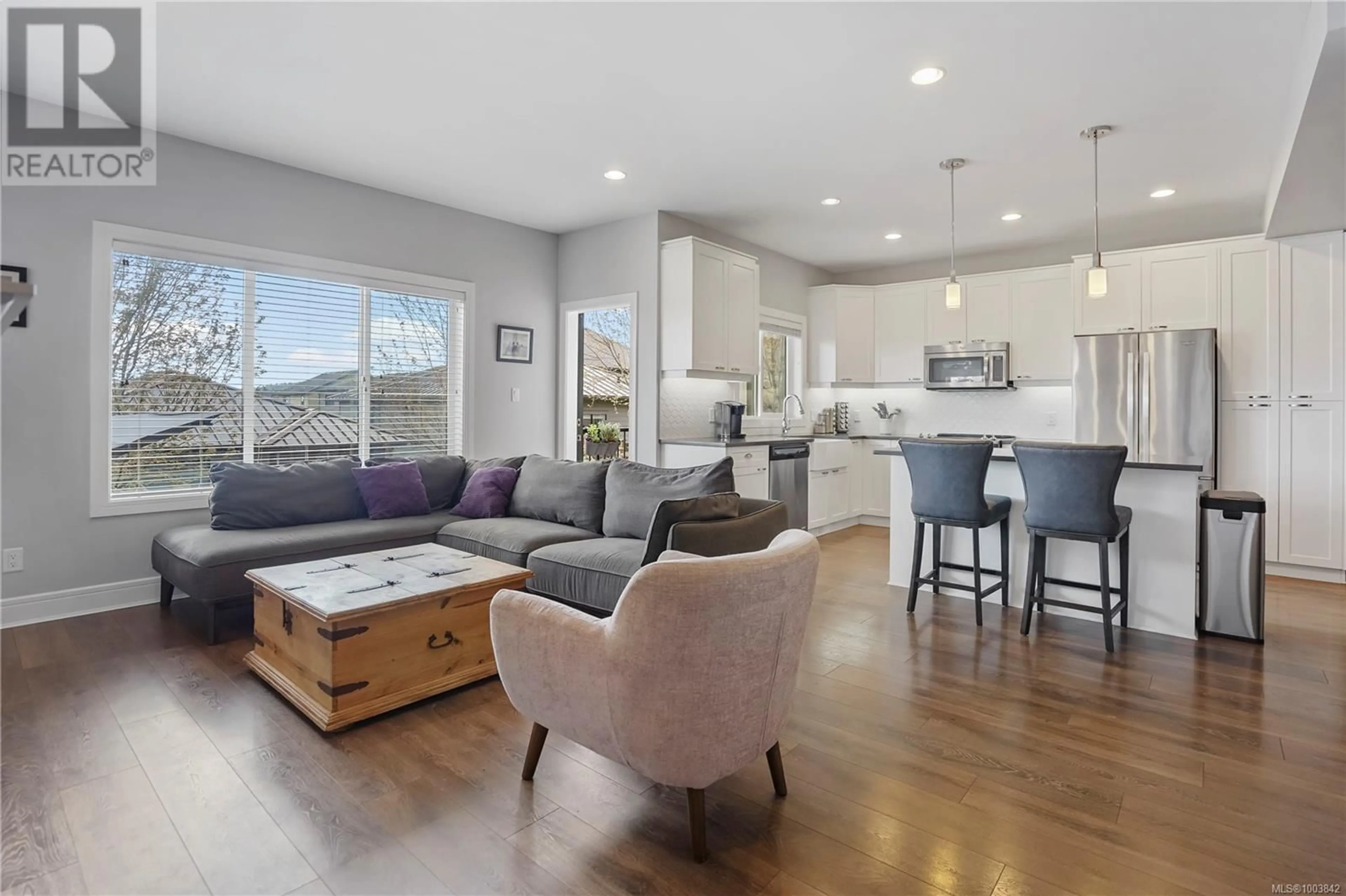 Open concept kitchen, unknown for 1167 BOMBARDIER CRESCENT, Langford British Columbia V9B0R4