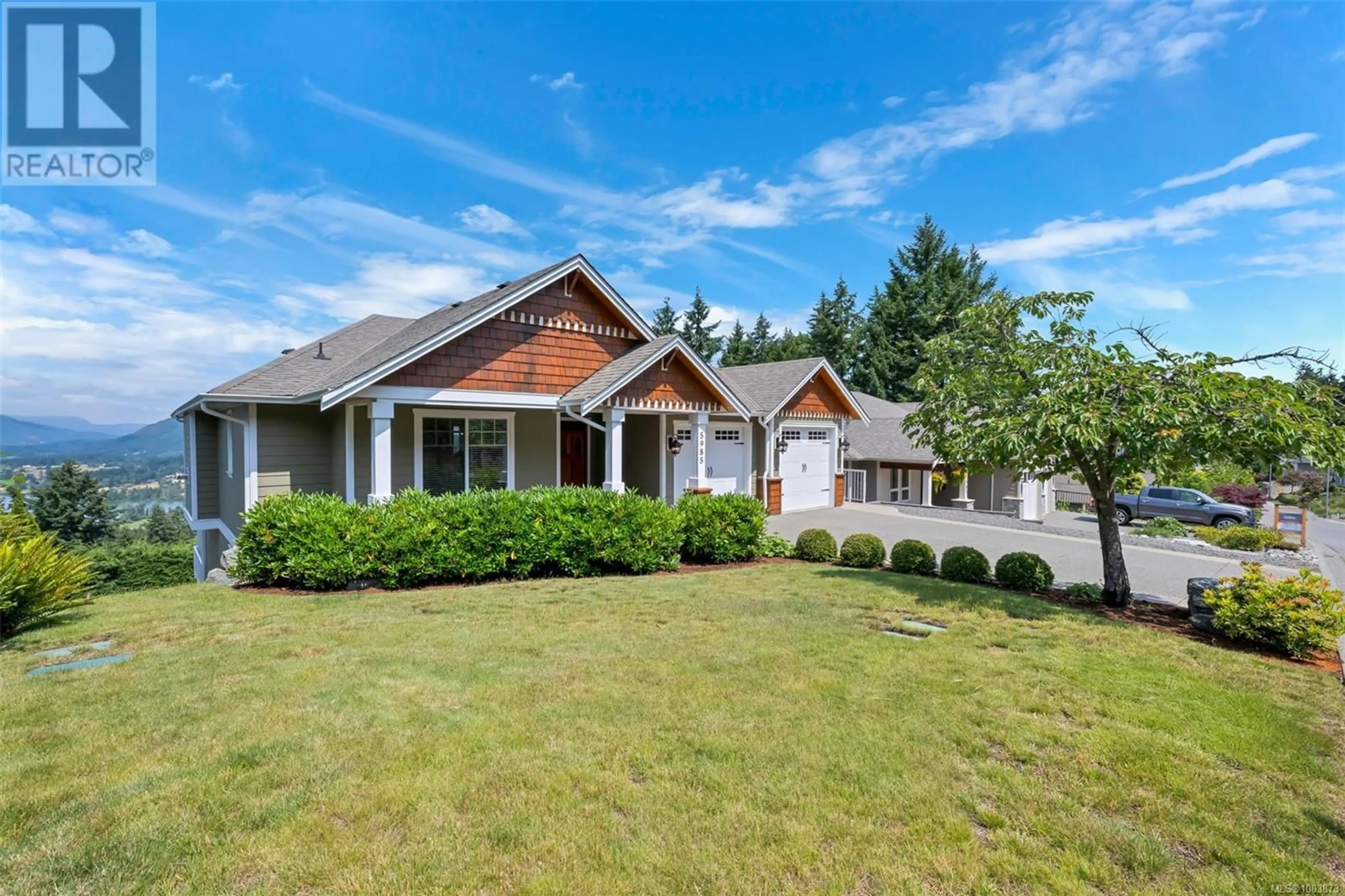 Home with vinyl exterior material, unknown for 5985 SALISH ROAD, Duncan British Columbia V9L0B3