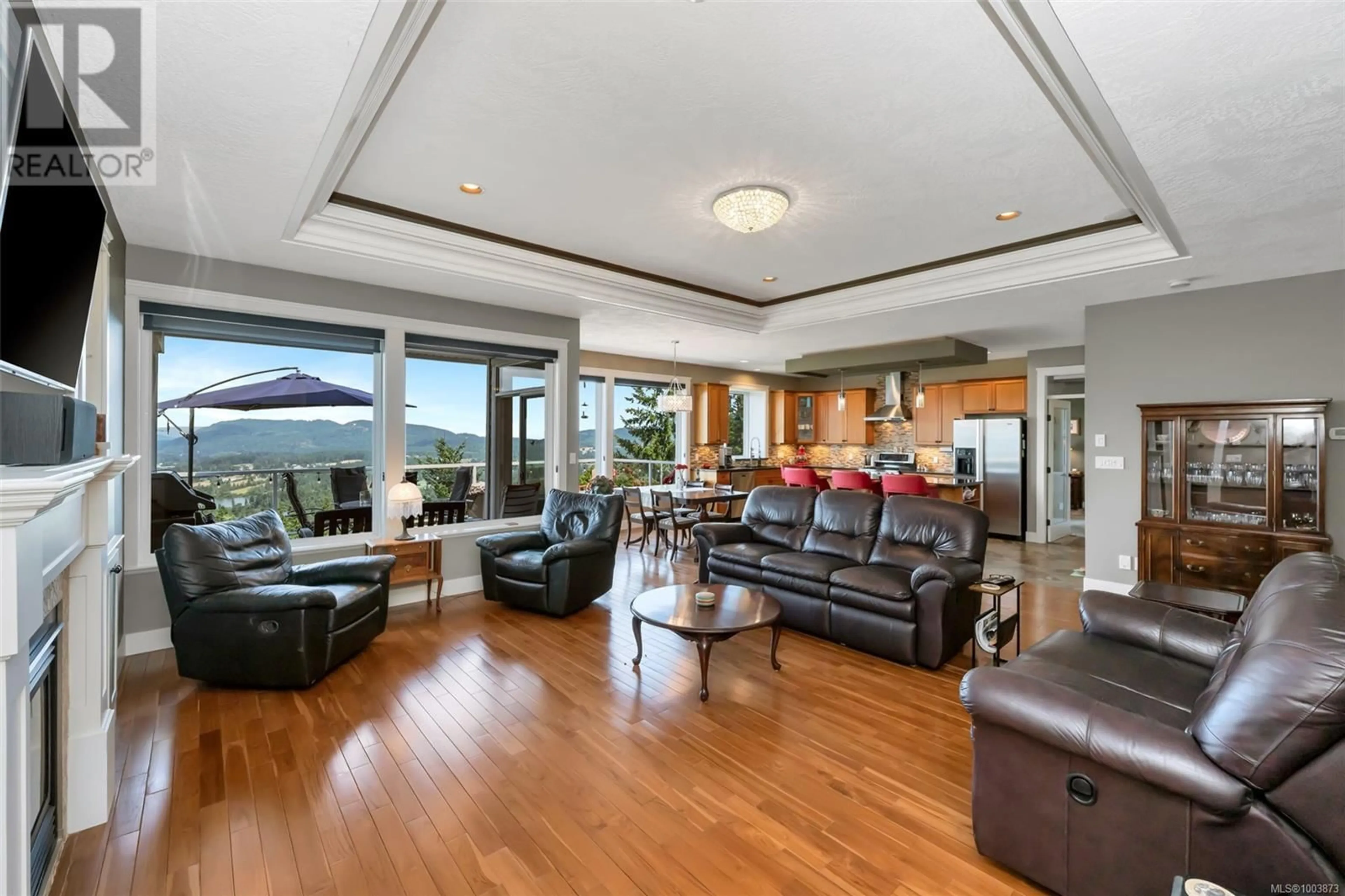Living room with furniture, unknown for 5985 SALISH ROAD, Duncan British Columbia V9L0B3