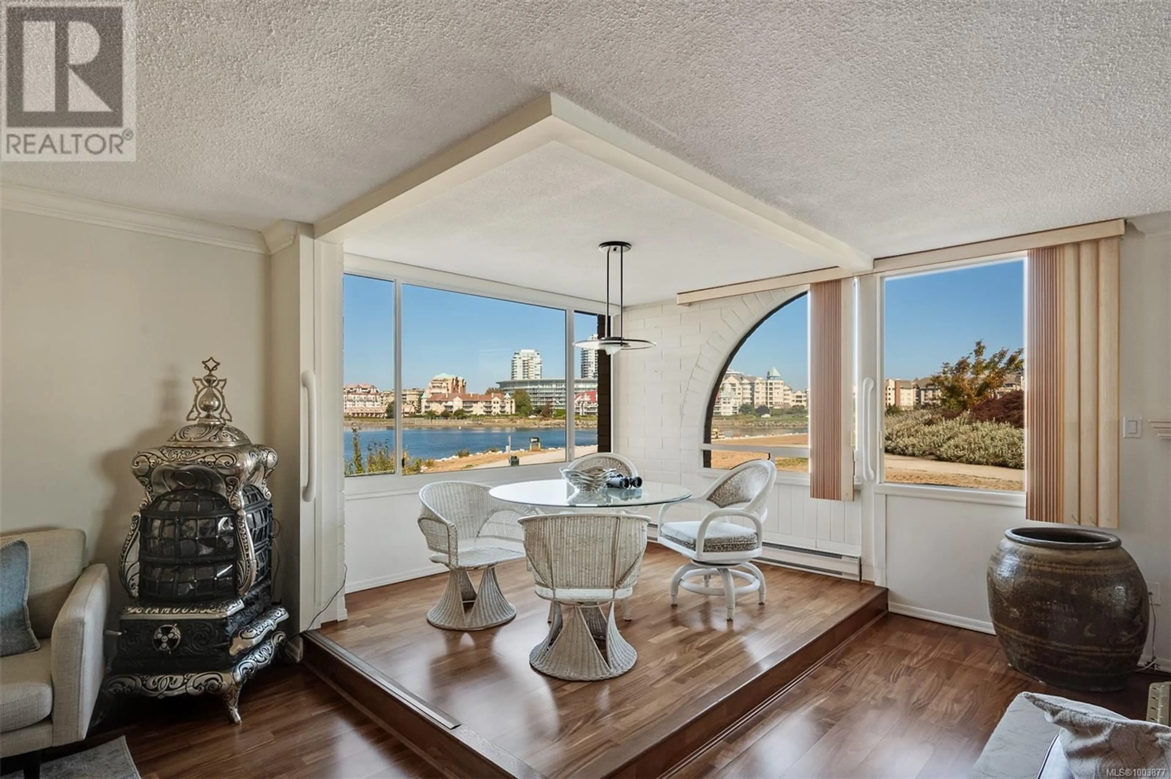 Dining room, unknown for 201 - 640 MONTREAL STREET, Victoria British Columbia V8V1Z8