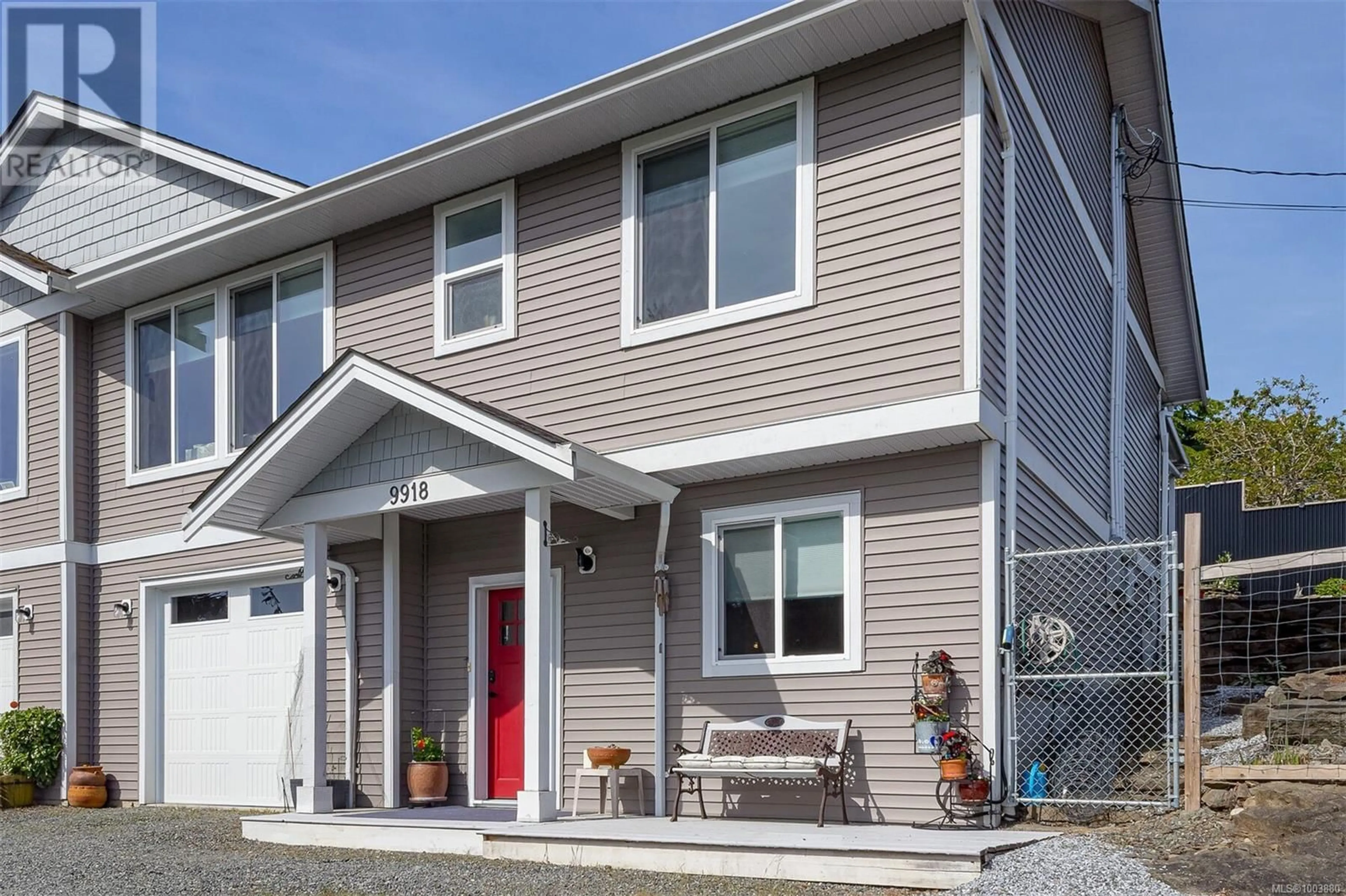 Home with vinyl exterior material, street for 9918 VICTORIA ROAD, Chemainus British Columbia V0R1K2