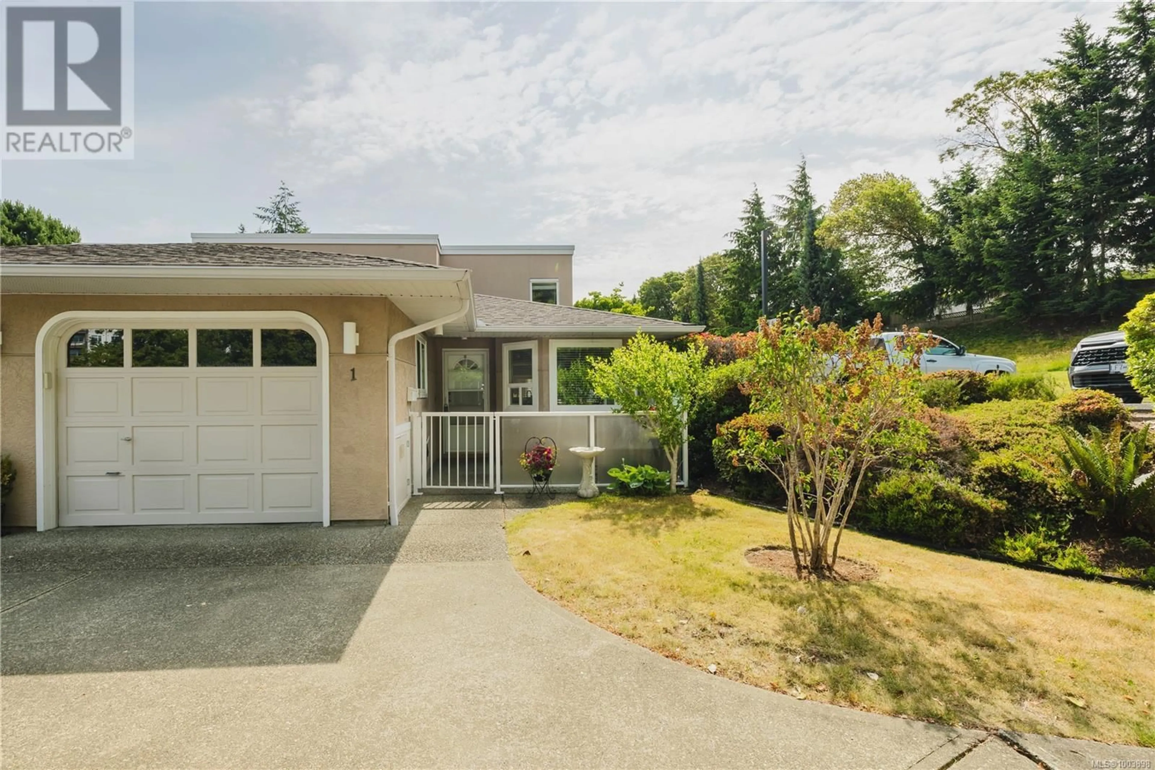 Unknown for 1 - 3049 BRITTANY DRIVE, Colwood British Columbia V9B5P8