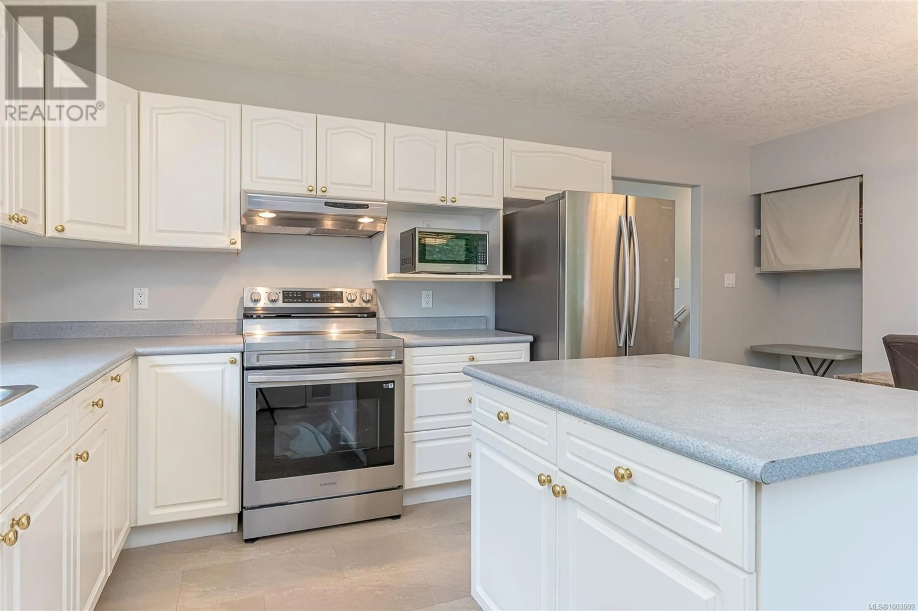 Unknown for 4731 HAMMOND BAY ROAD, Nanaimo British Columbia V9T5A9