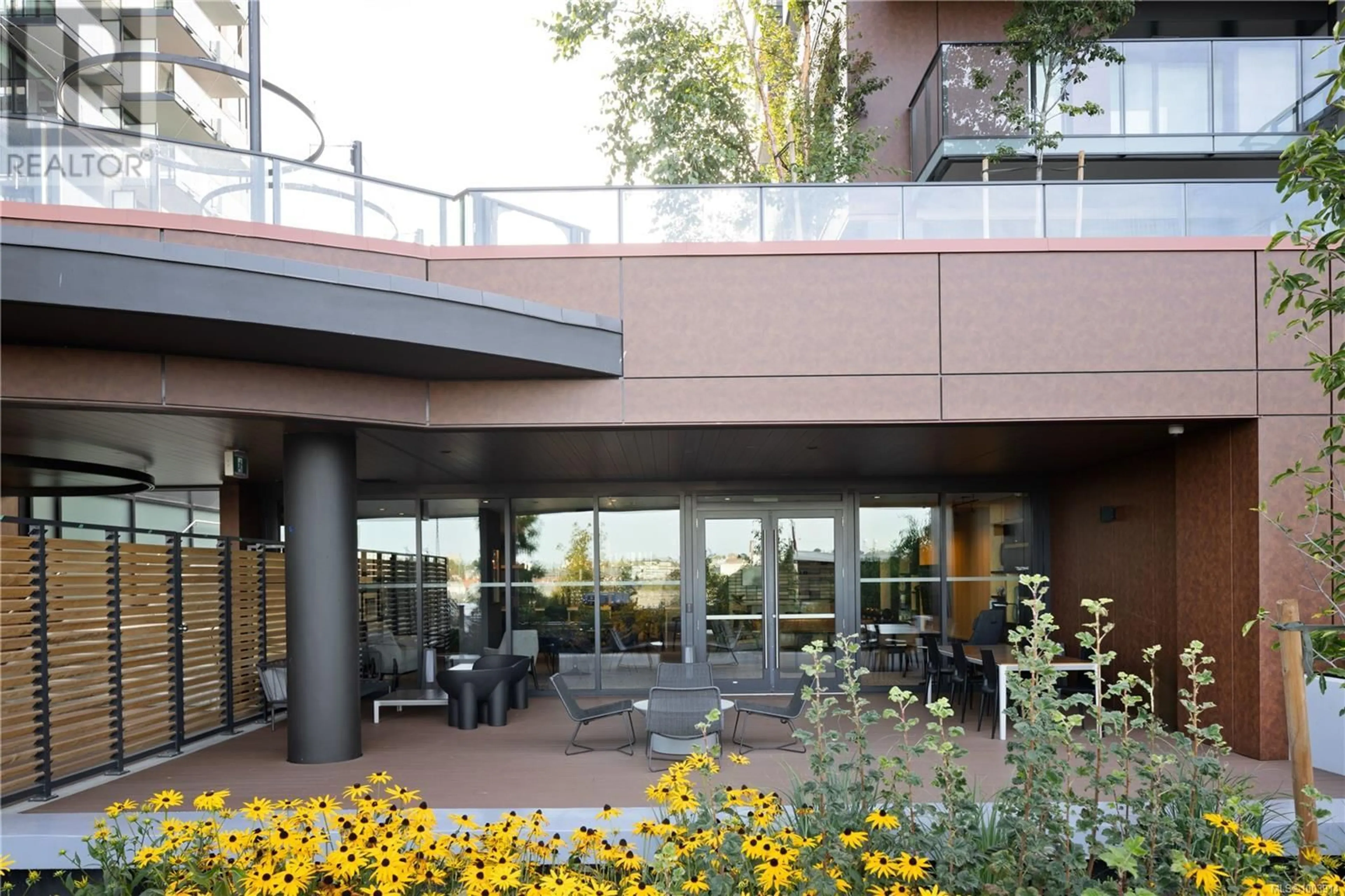 Patio, building for 104 - 363 TYEE ROAD, Victoria British Columbia V9A0B5