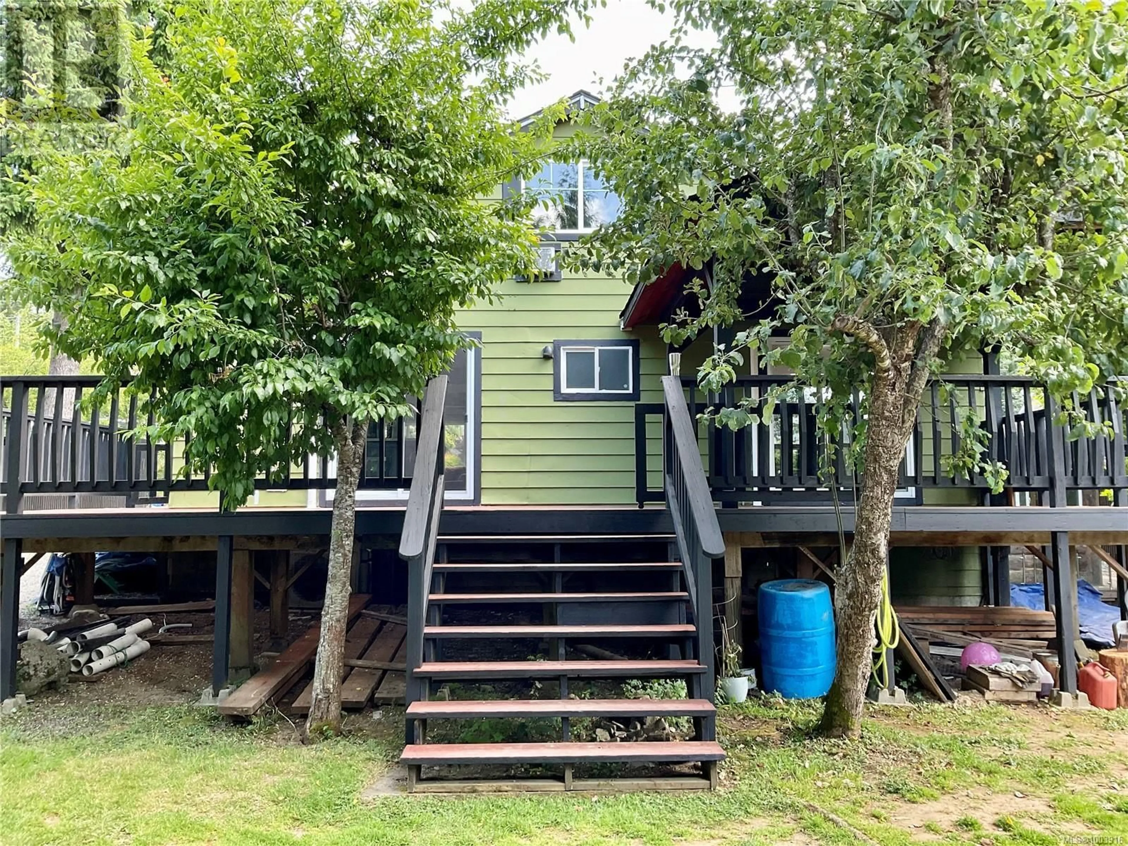 A pic from outside/outdoor area/front of a property/back of a property/a pic from drone, unknown for 65 STONE AVENUE, Lake Cowichan British Columbia V0R2G0