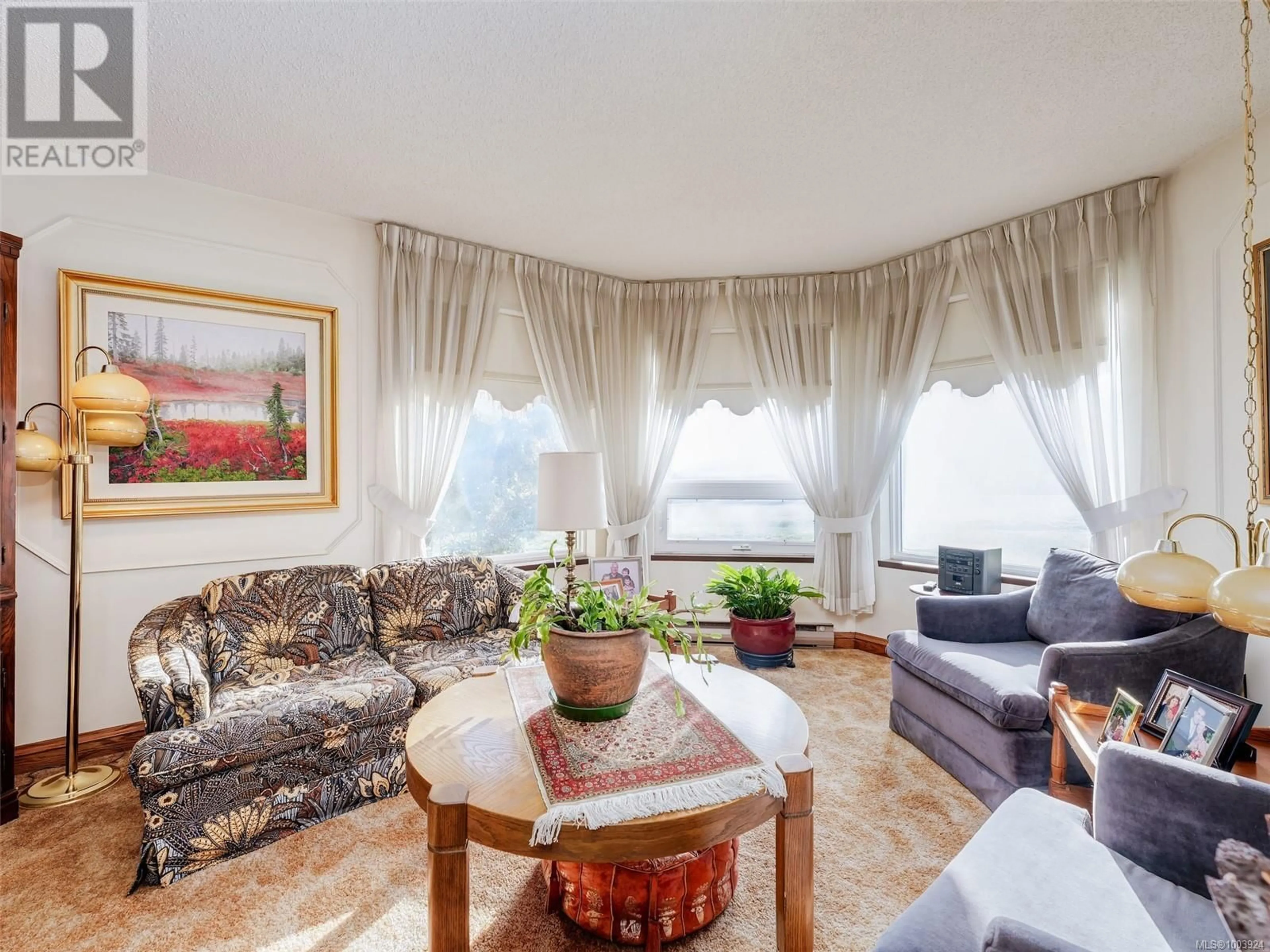 Living room with furniture, unknown for 7050 BRIARWOOD PLACE, Sooke British Columbia V9Z0T2